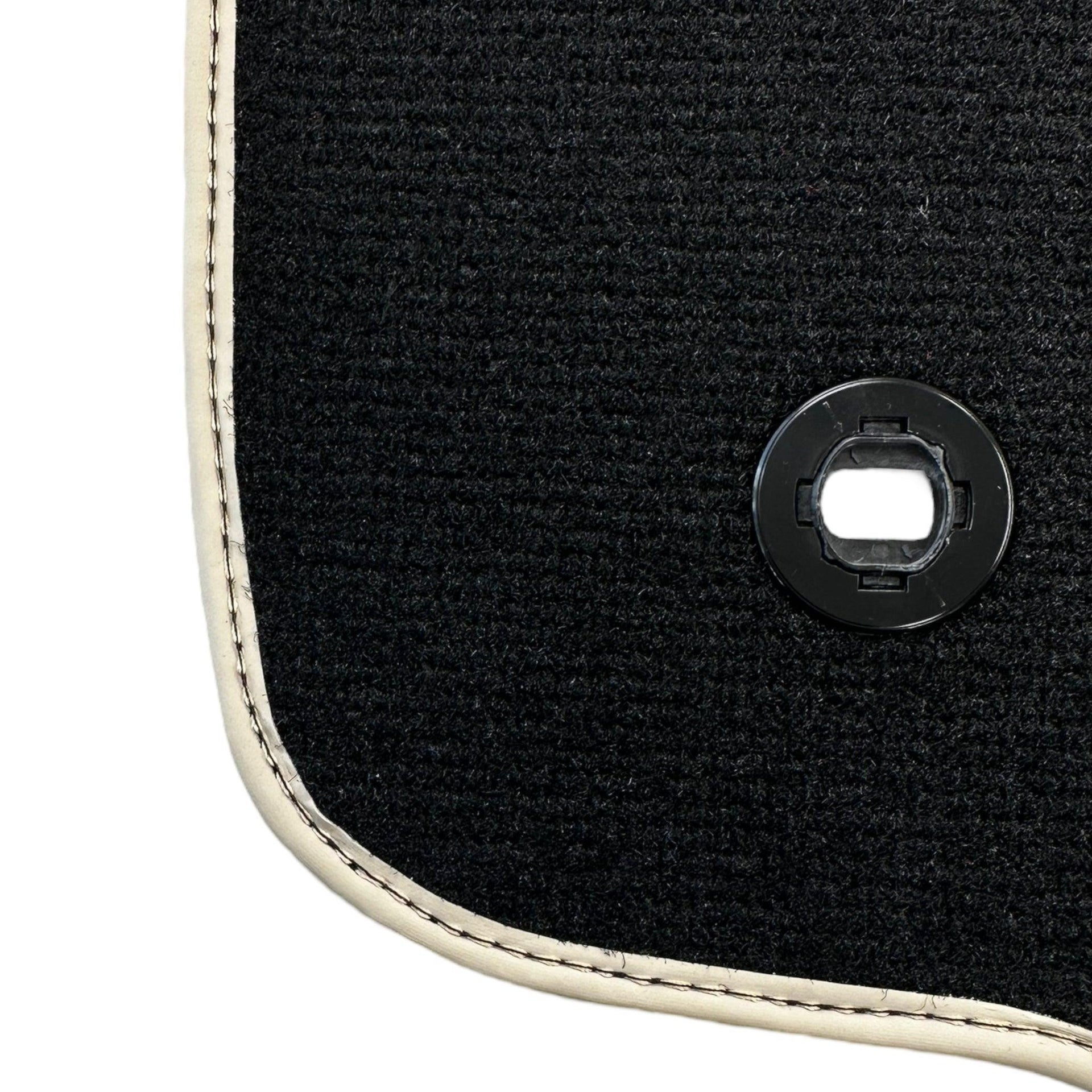 Black Floor Mats For Toyota RAV4 (2006-2013) - AutoWin