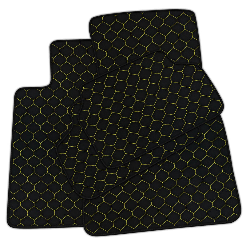 Customizable Leather Floor Mats with Hex Pattern for BMW E30 2-doors Coupe (1982–1994)