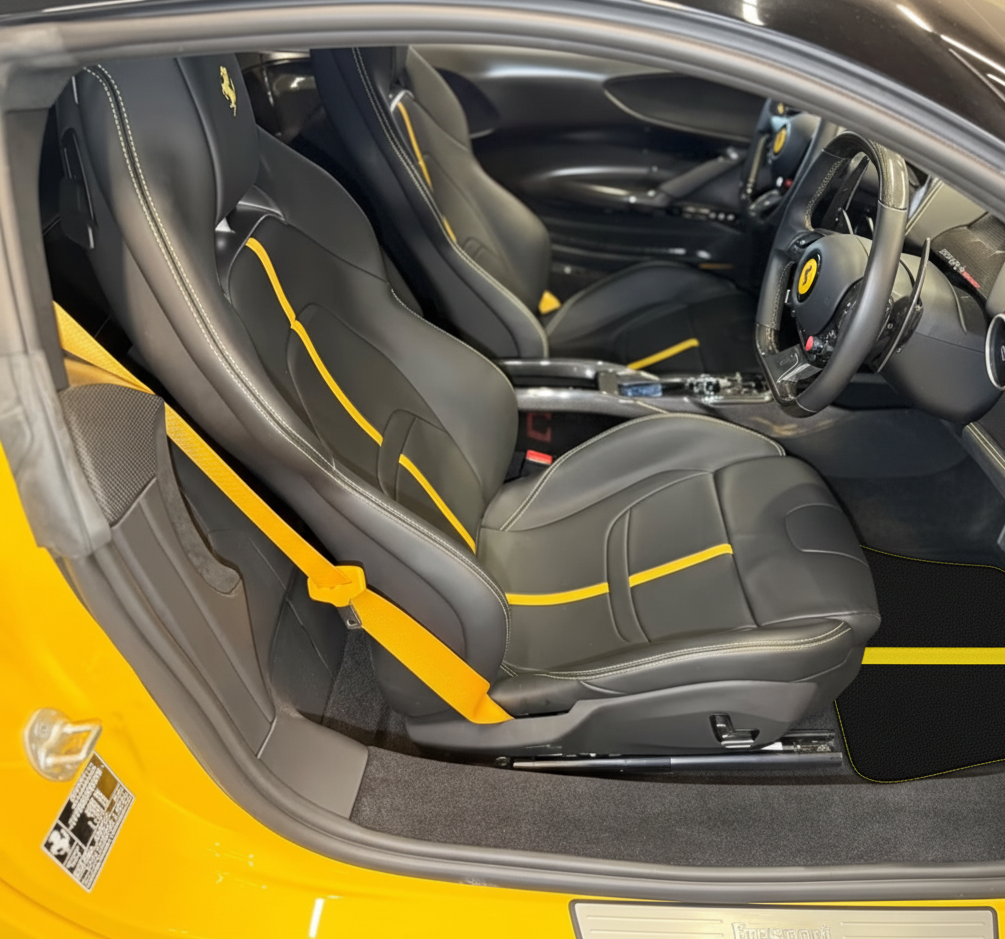 Black Floor Mats for Ferrari SF90 Stradale (2019-2024) with Red Alcantara Leather - AutoWin