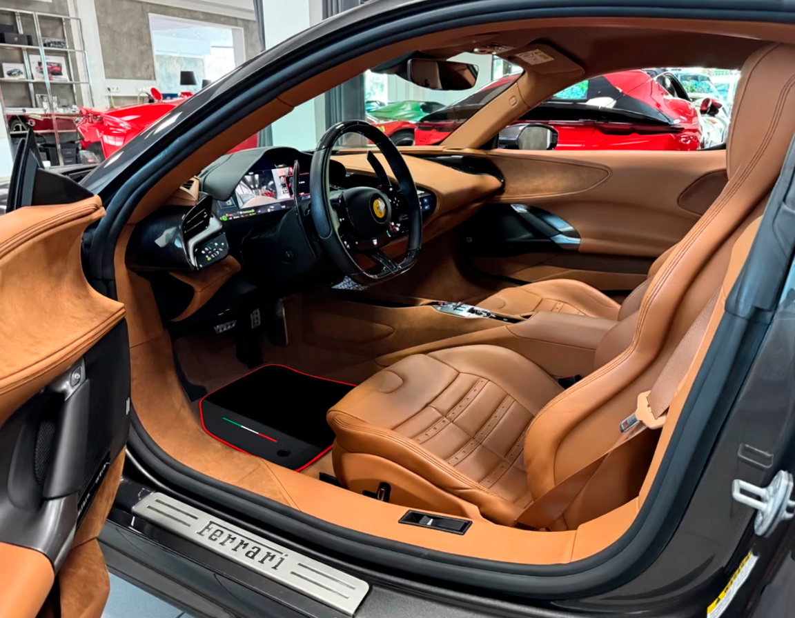 Black Floor Mats for Ferrari SF90 Stradale (2019-2024) with Red Alcantara Leather - AutoWin