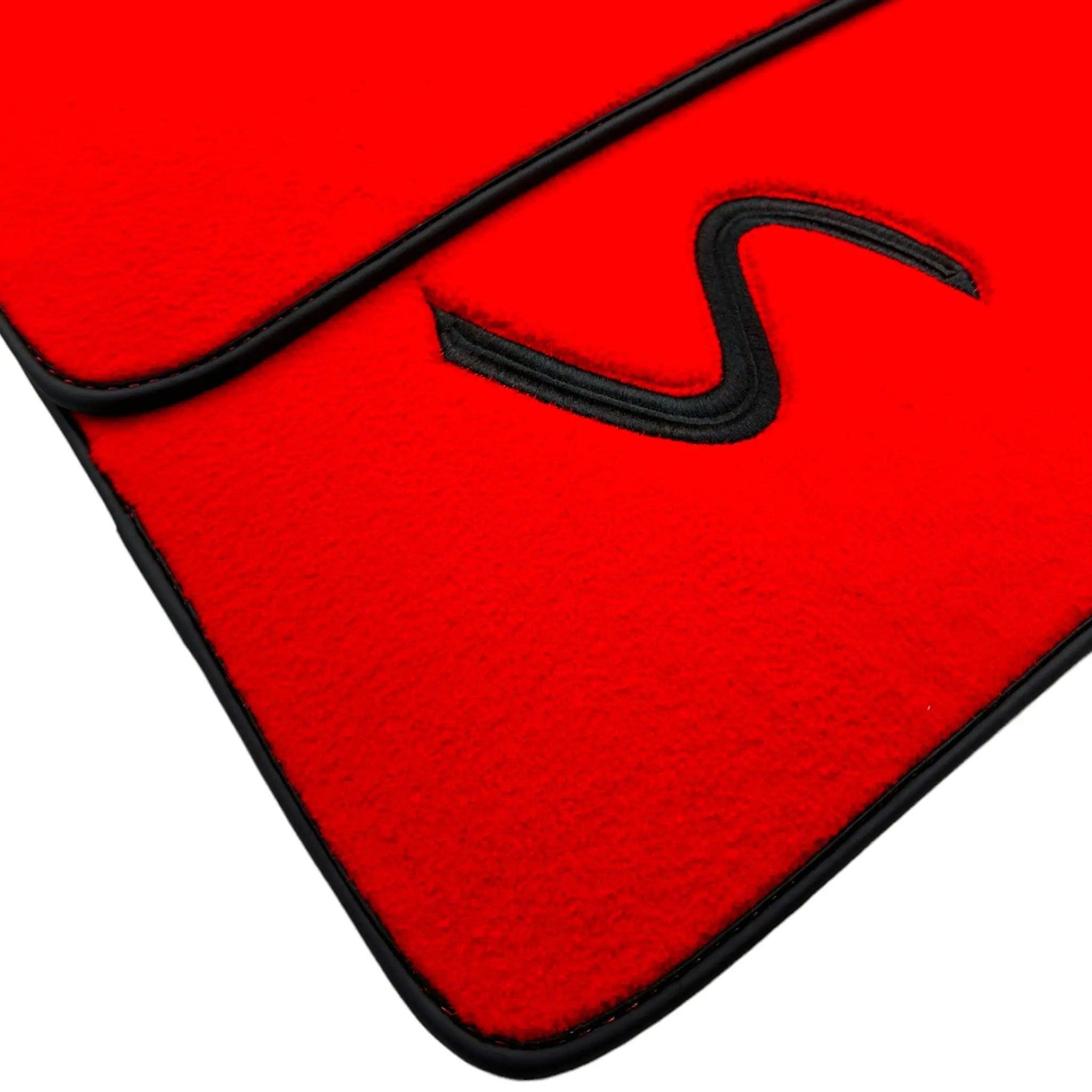 Red Floor Mats for Mini Cooper/One R50 (2001-2007) - AutoWin