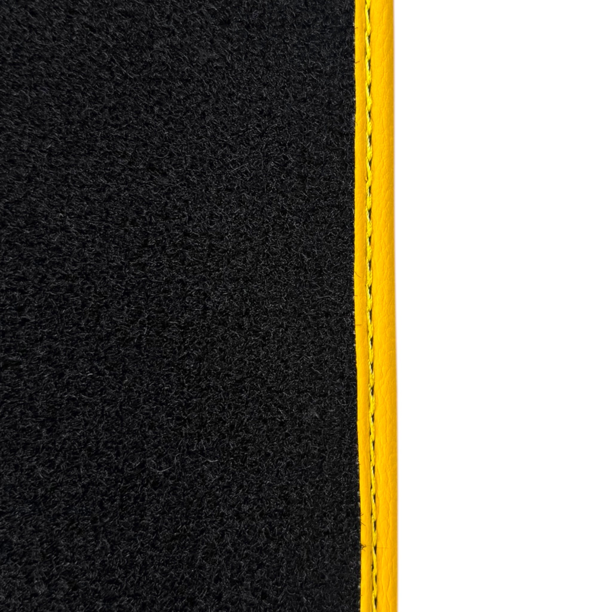 Black Leather Floor Mats for Ferrari SF90 Stradale (2019-2024) with Symmetrical Hex Pattern