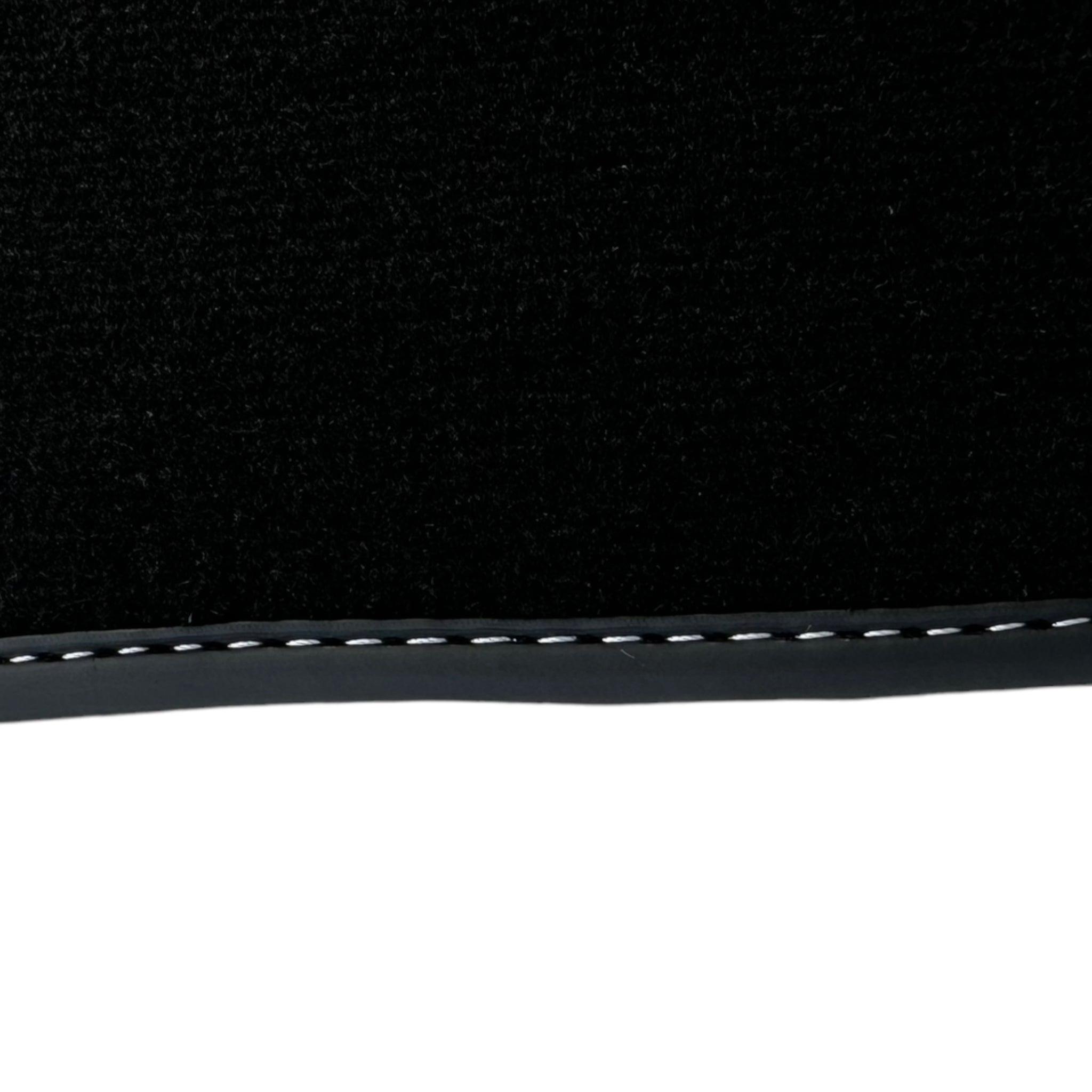 Black Floor Mats for Alfa Romeo 159 (2005-2011) - AutoWin