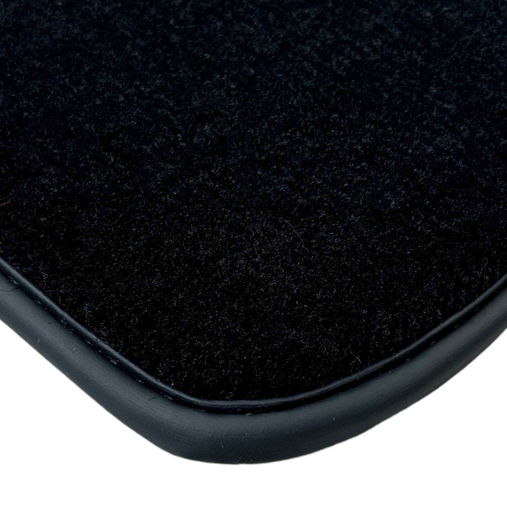 Black Floor Mats for Lamborghini Diablo (1990-2001) with Carbon Fiber - AutoWin