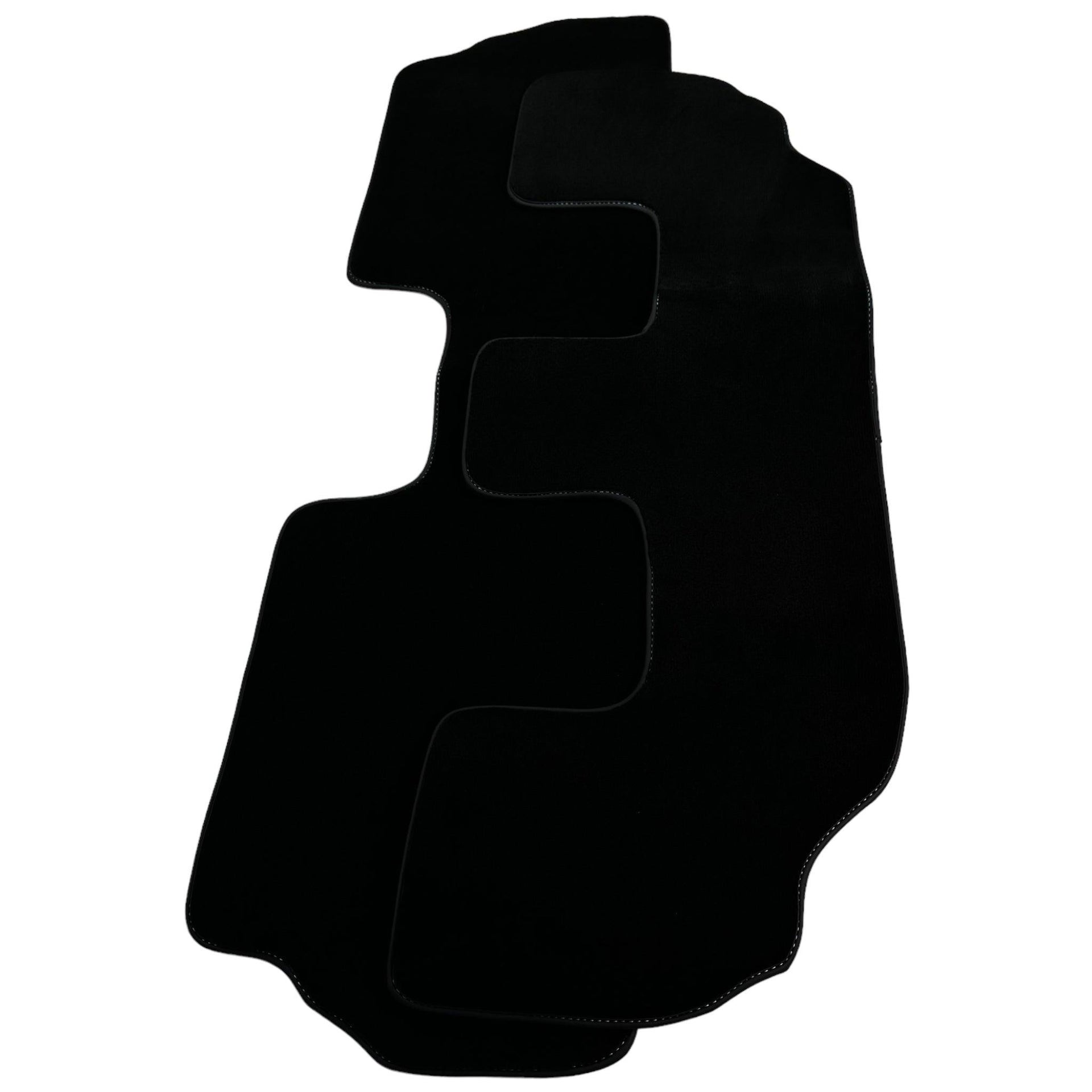 Black Floor Mats For Toyota Corolla Verso (2004-2009) - AutoWin