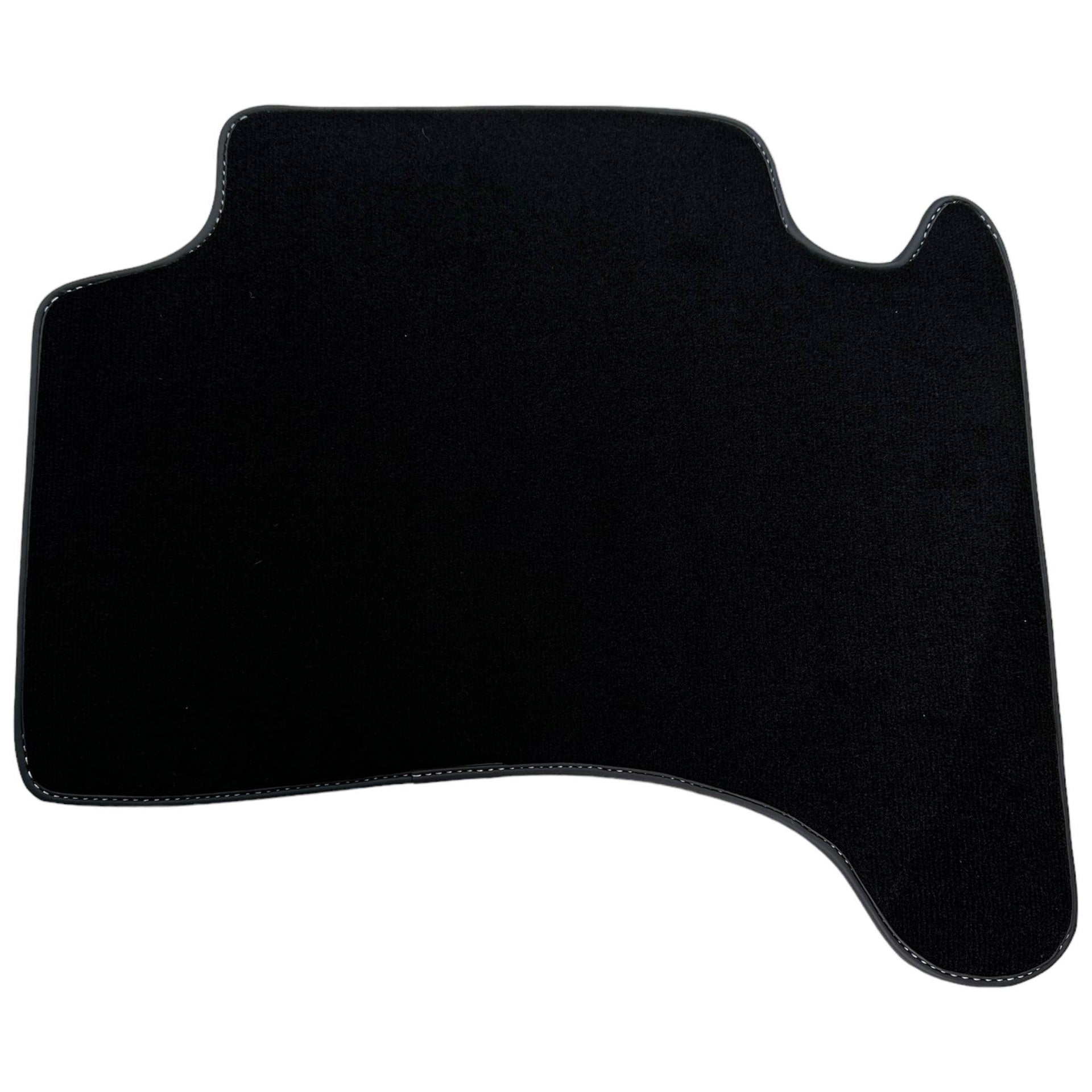 Black Floor Mats For Toyota Land Cruiser 120 (2002-2009) - AutoWin