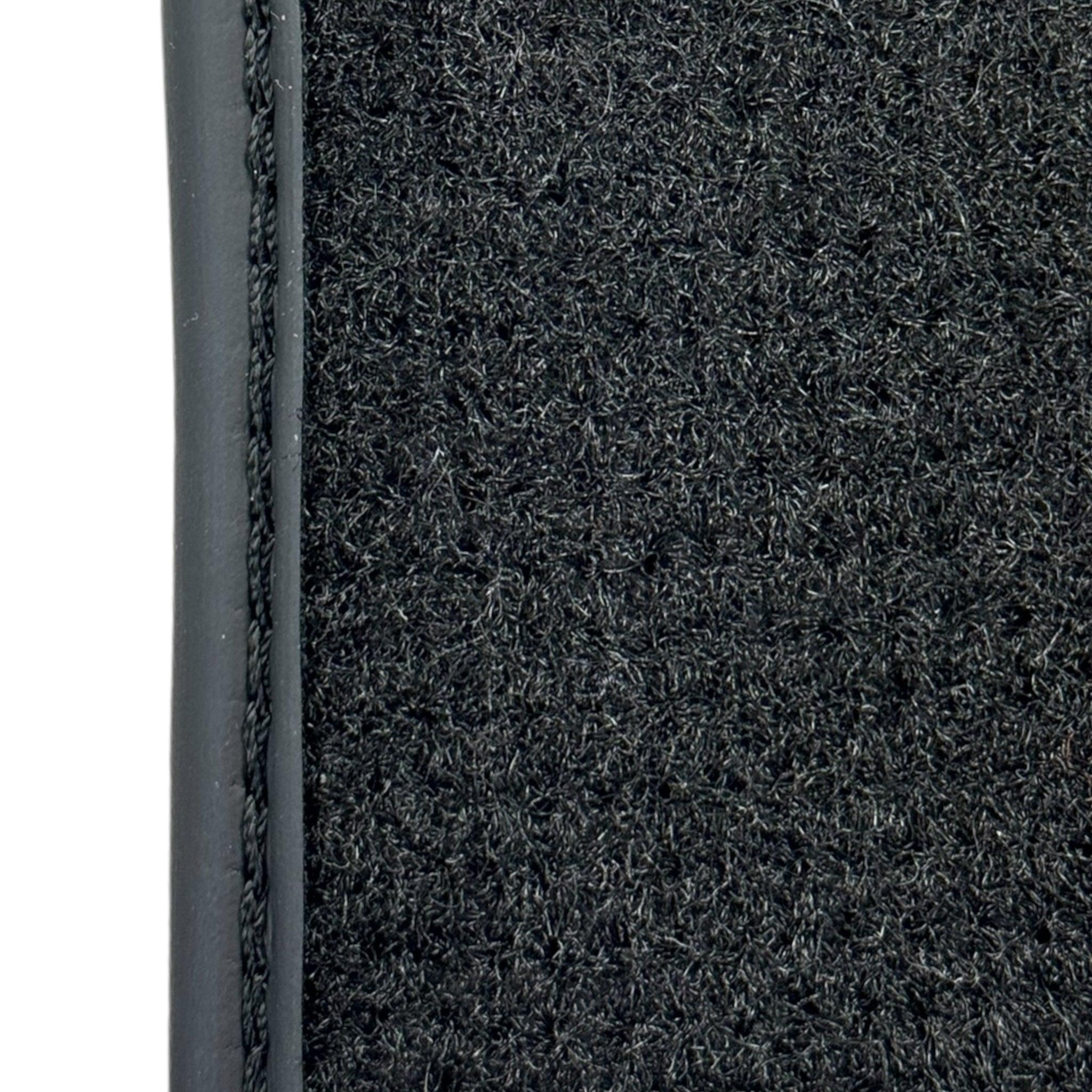 Carbon Fiber Floor Mats for Lamborghini Aventador - AutoWin