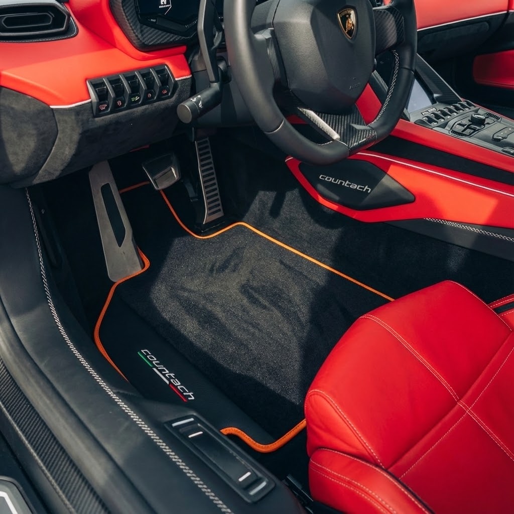 Customizable Leather Floor Mats with Hex Pattern for Lamborghini Countach (1974–1990) - AutoWin