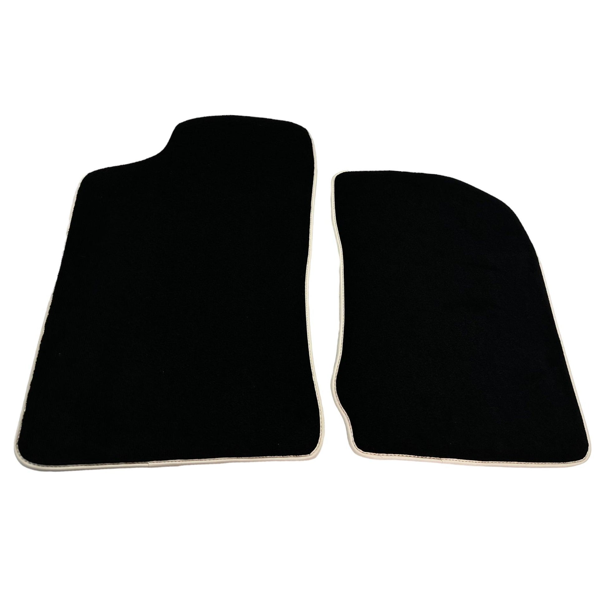 Black Floor Mats For Toyota Hilux (1998-2005) - AutoWin