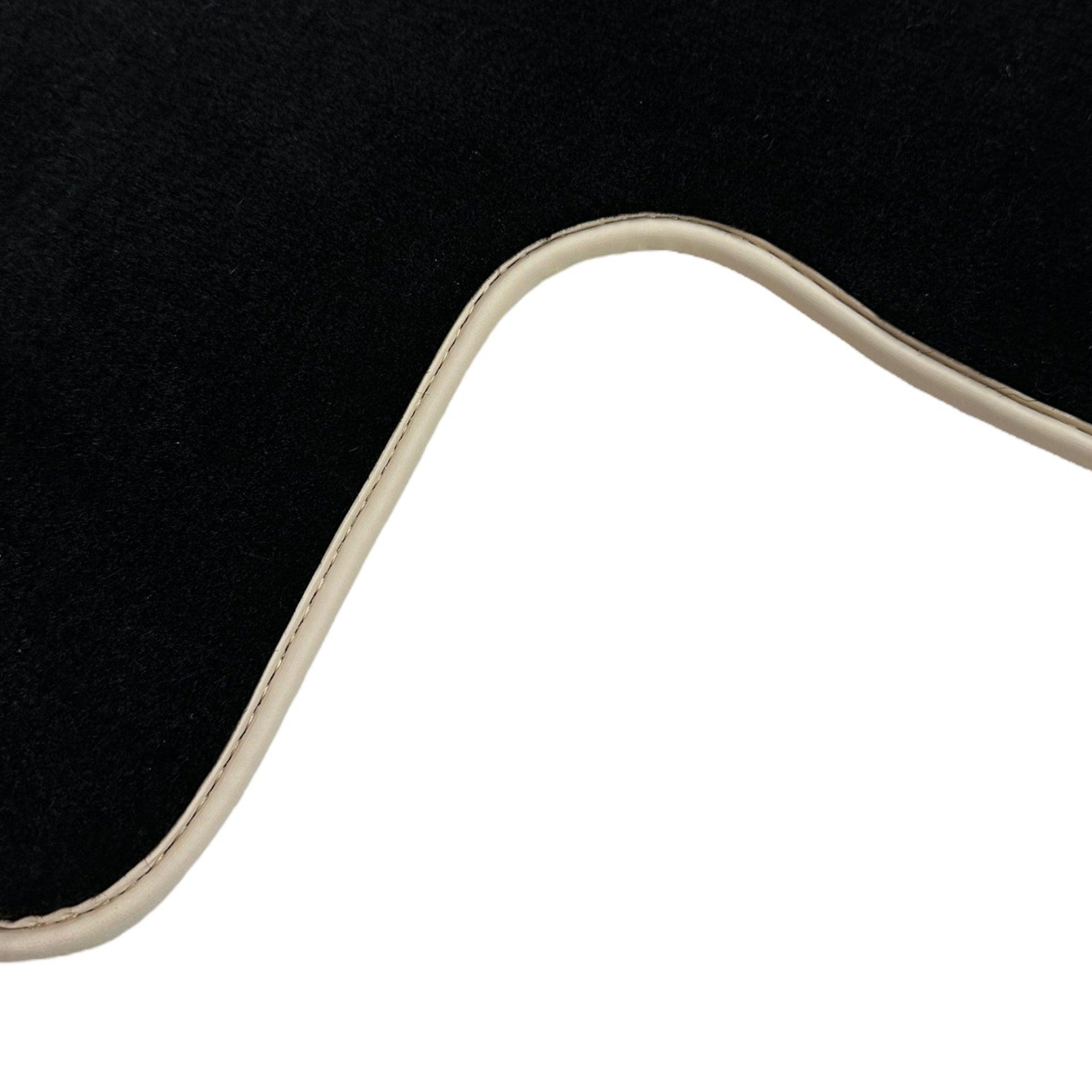 Black Floor Mats For Nissan Patrol (1997-2006) - AutoWin