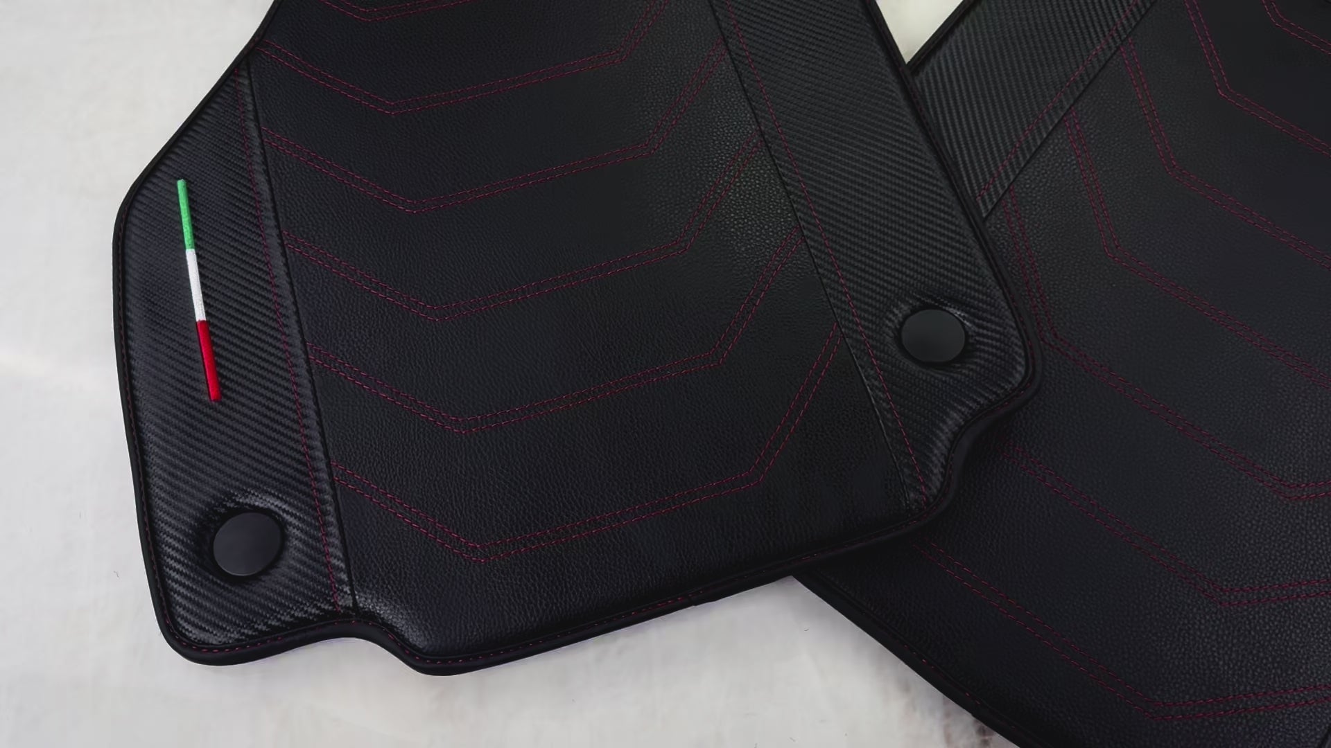 Leather Floor Mats For Ferrari 488 Spider (2016-2022) With Carbon Fiber | Italian Edition - AutoWin