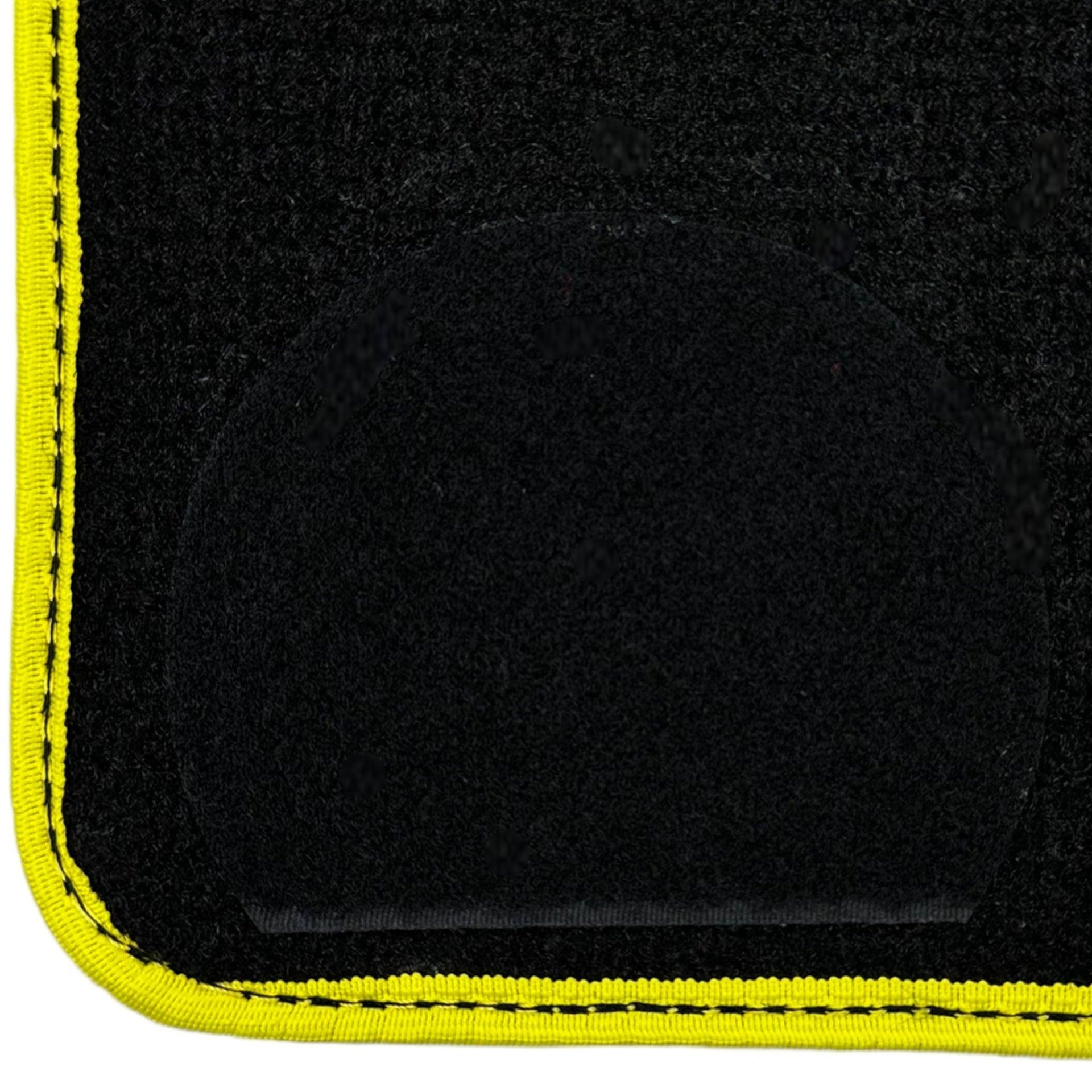 Black Mats For BMW 3 Series E46 4-door Sedan | Yellow Trim - AutoWin
