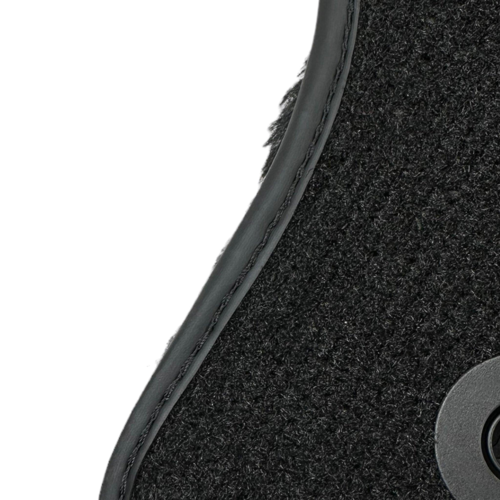 Black Sheepskin Floor Mats For Mercedes Benz C-Class W203 Sedan (2000-2007) | ER56 Design - AutoWin