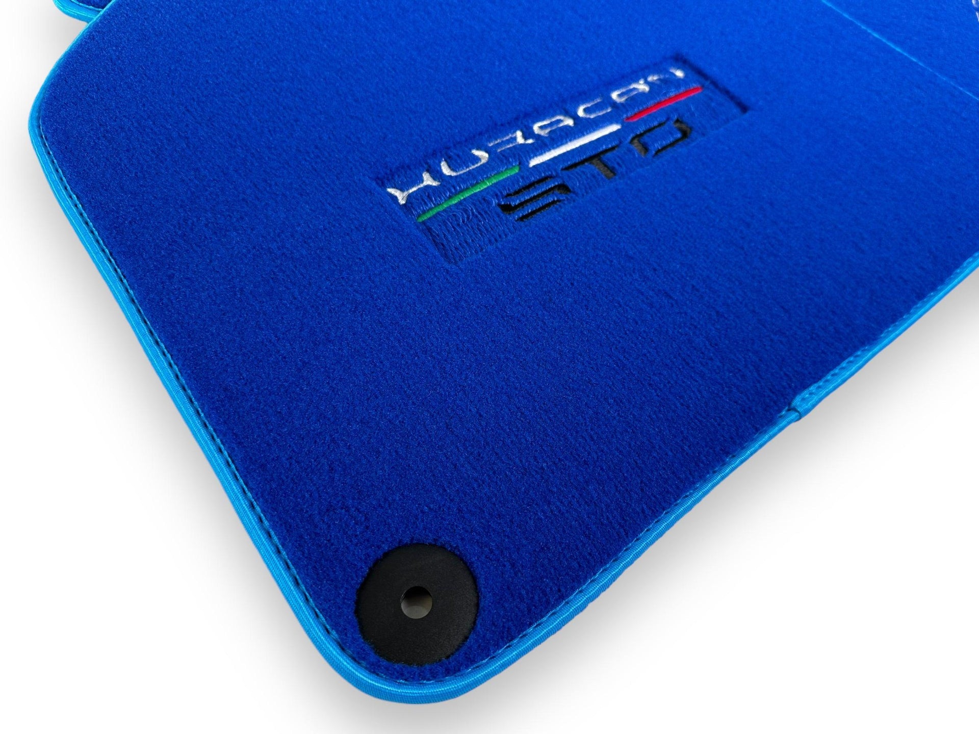 Blue Floor Mats for Lamborghini Huracan STO - USA | FedEx Express