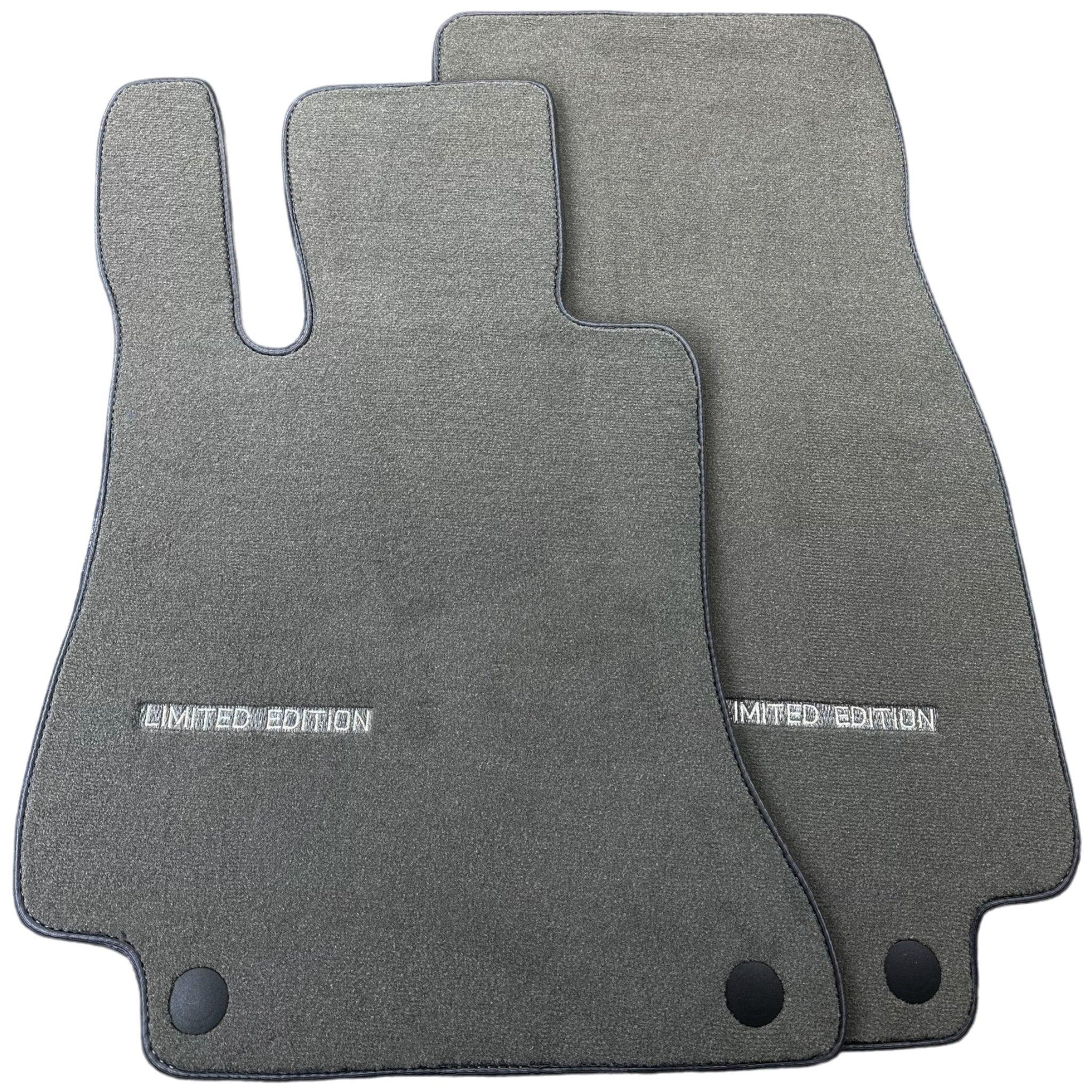 Gray Floor Mats For Mercedes Benz B-Class T245 (2005-2011) | Limited Edition - AutoWin
