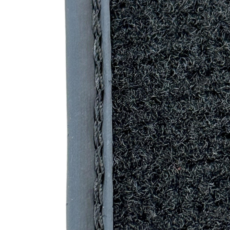 Carbon Fiber Floor Mats for BMW U06 (2022-2026) | ER56 Performance - AutoWin