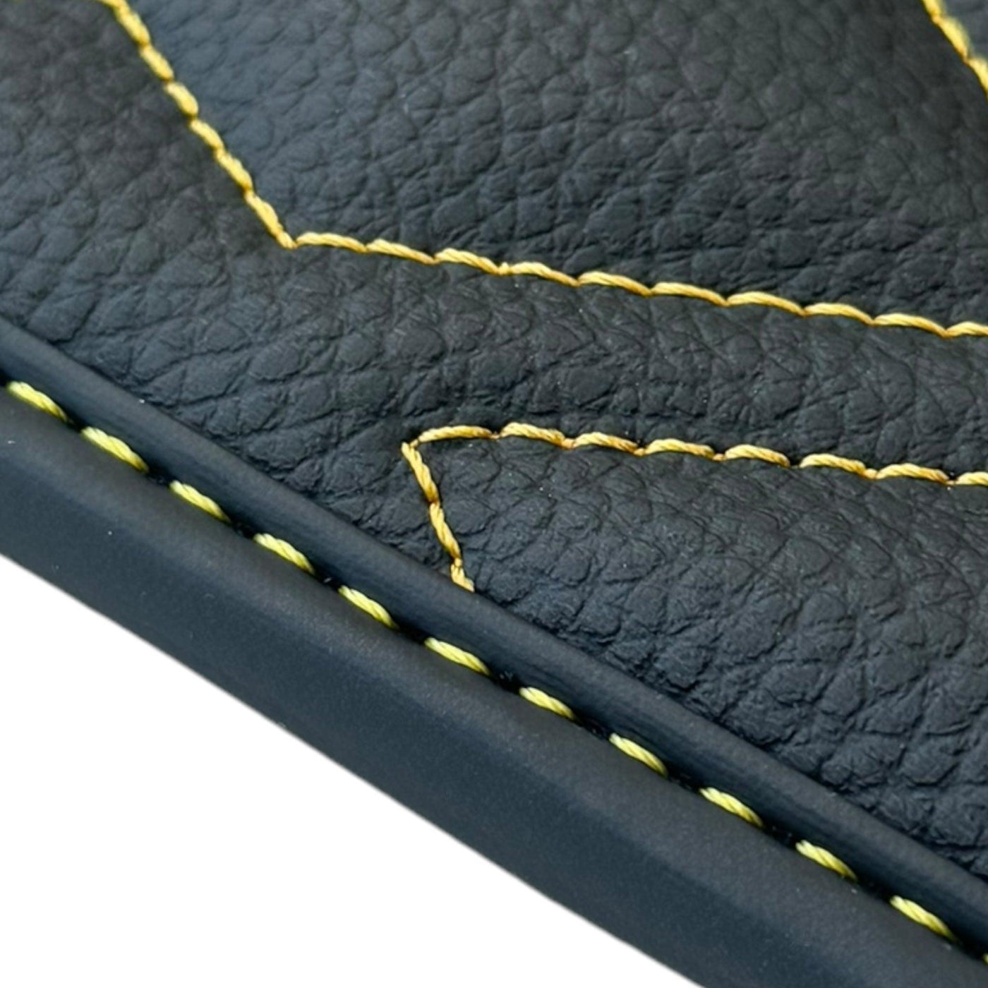 Black Leather Floor Mats for Rolls-Royce Wraith (2013–2023) ER56 Design - AutoWin