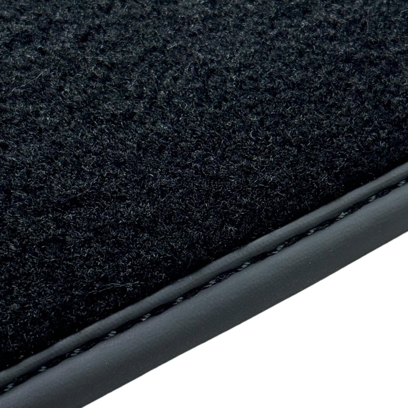 Black Floor Mats for Audi Q8 e-tron (2023-2025) - AutoWin