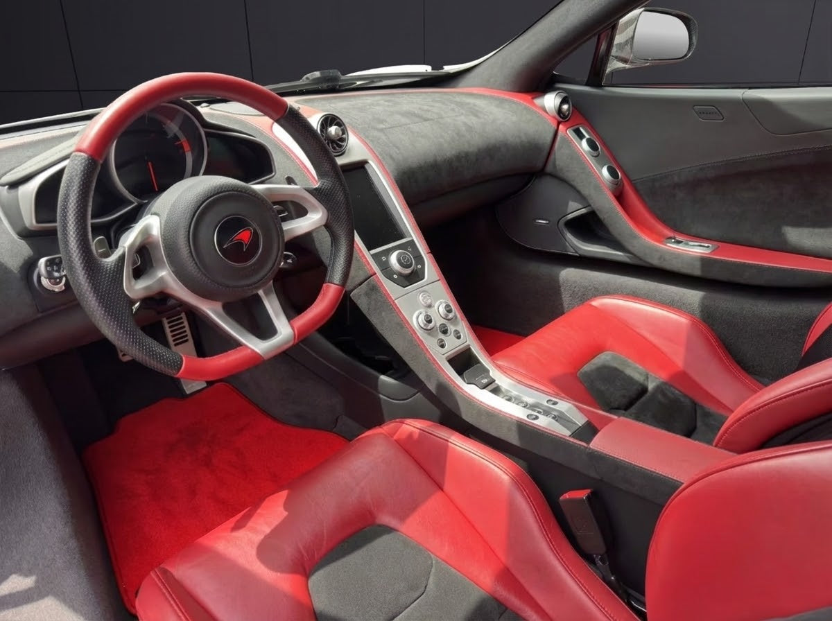 Floor Mats For McLaren MP4-12C (2011–2014) Red Tailored Carpets Set AutoWin