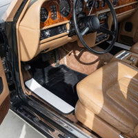 Black Floor Mats for Rolls Royce Wraith (2013–2023) with White Leather