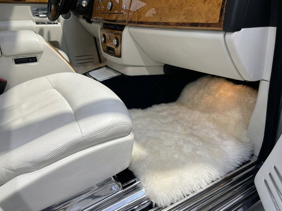 White Sheepskin Floor Mats For Rolls Royce Phantom 2003–2016 Er56 Design Brand