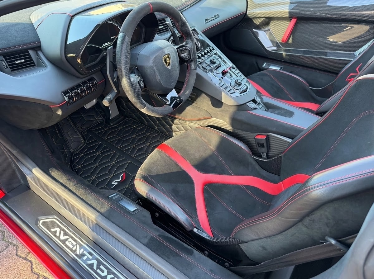 Interior look of floor mats for Lamborghini Aventador SVJ Limited Edition
