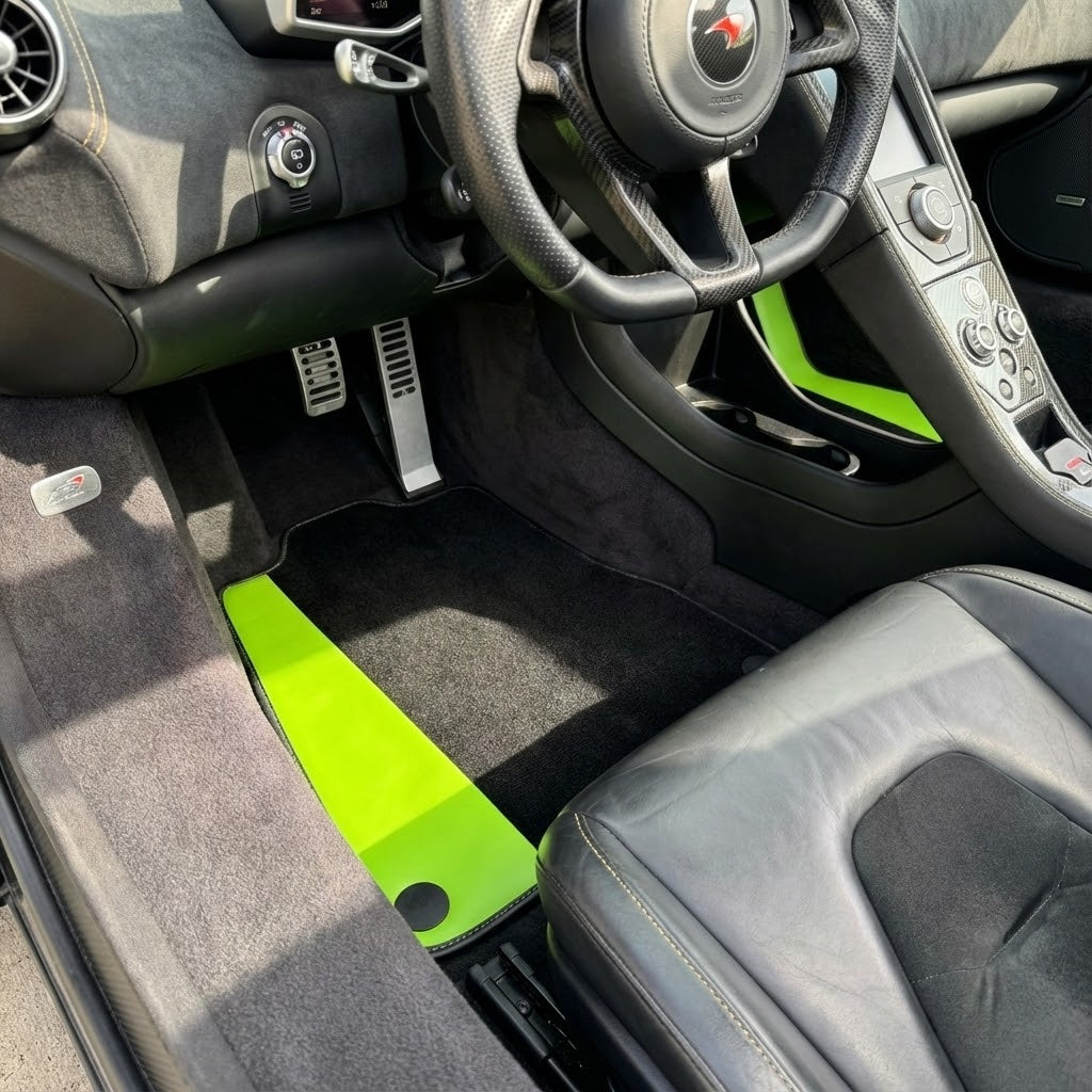 Interior look of floor mats for McLaren MP4-12C (2011–2014)