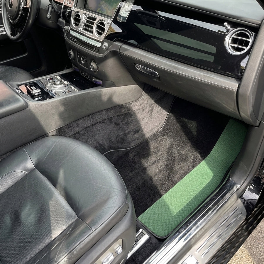 Black Floor Mats for Rolls Royce Ghost Series I (2010-2020) with Green Leather Borders