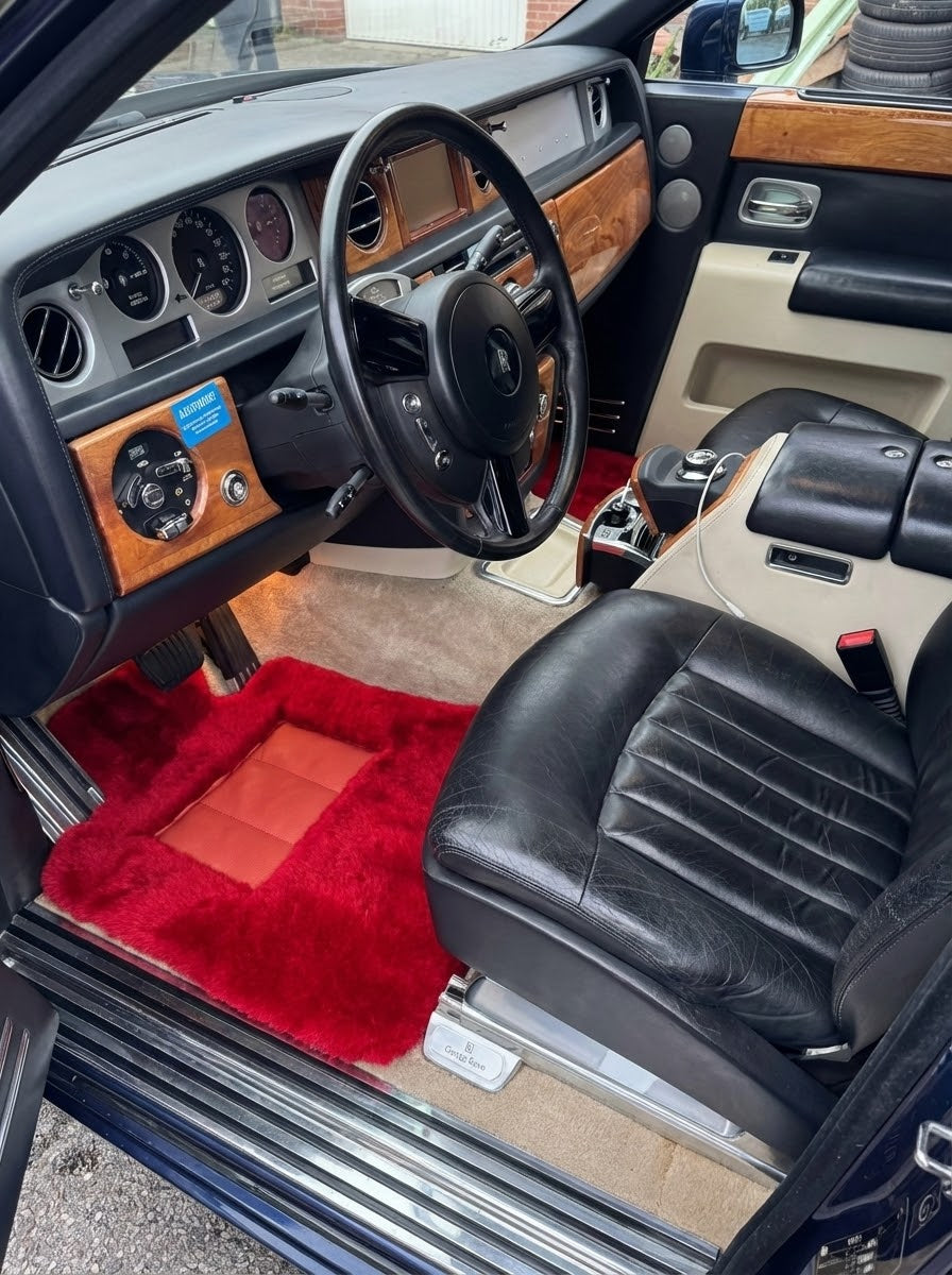 Red Sheepskin Floor Mats For Rolls Royce Phantom 2003–2016 Er56 Design Brand