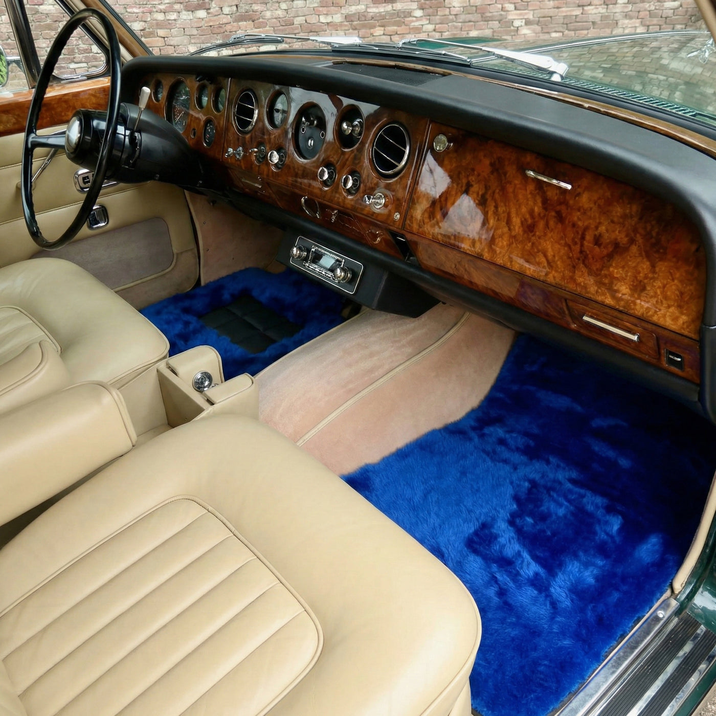 Blue Sheepskin Floor Mats for Rolls-Royce Shadow (1965-1977)