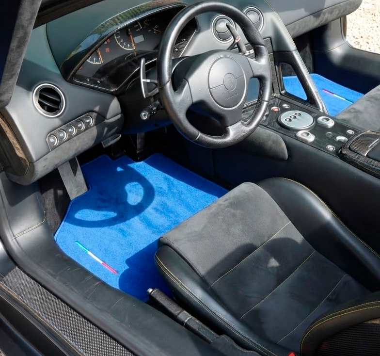 Interior look of floor mats for Lamborghini Murcielago AutoWin Brand