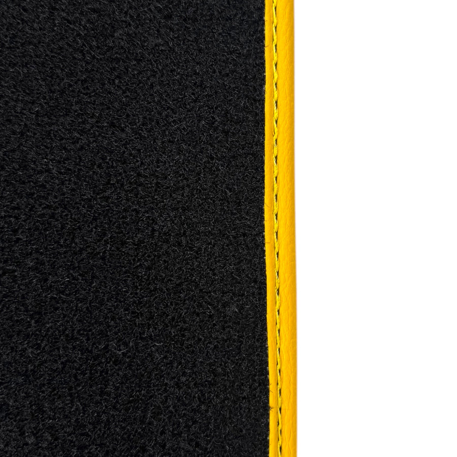 Black Leather Floor Mats for Ferrari SF90 Stradale (2019-2024) with Symmetrical Hex Pattern