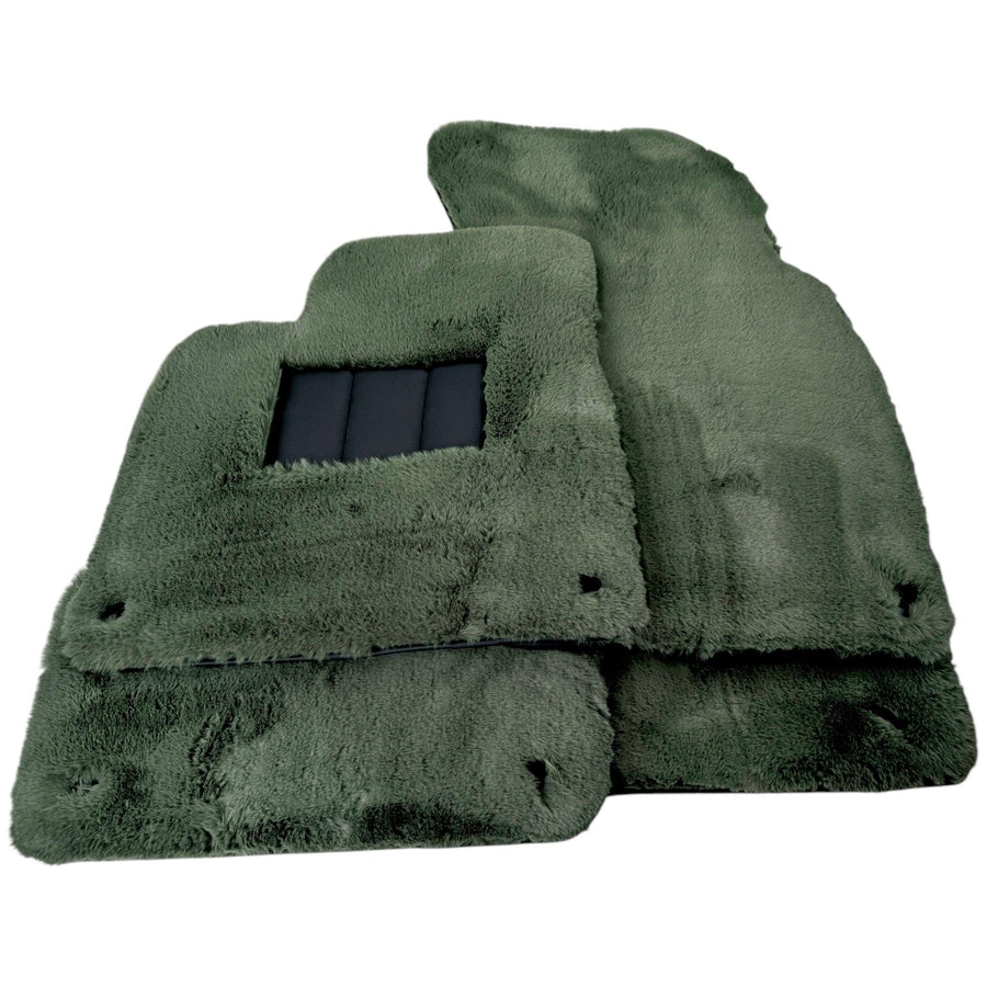 Various Colors of Sheepskin Floor Mats Tailored for the Chrysler 300C (2004-2011) - AutoWin
