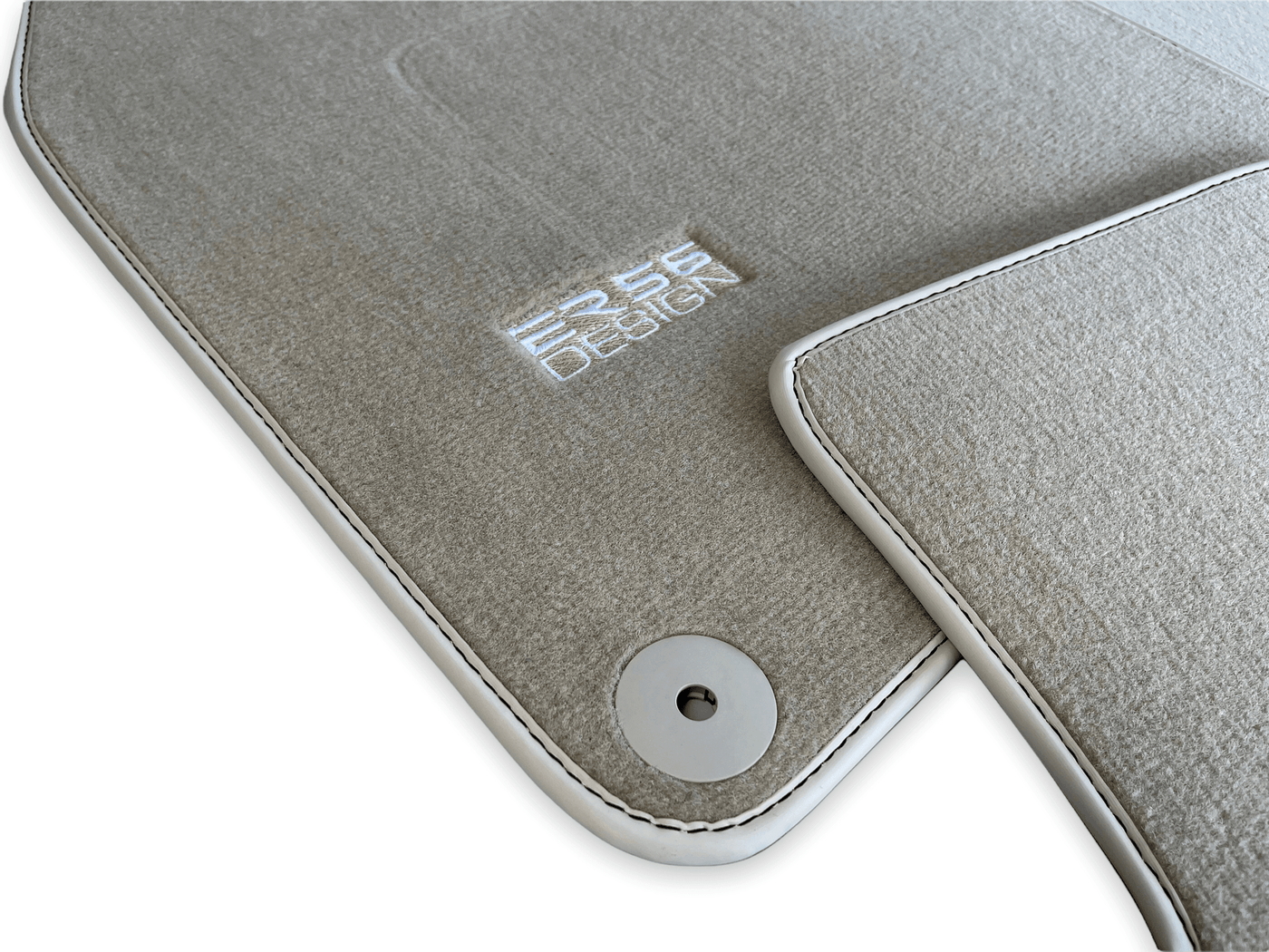 Beige Floor Mats for Porsche Cayenne (2003-2010) | ER56 Design - AutoWin