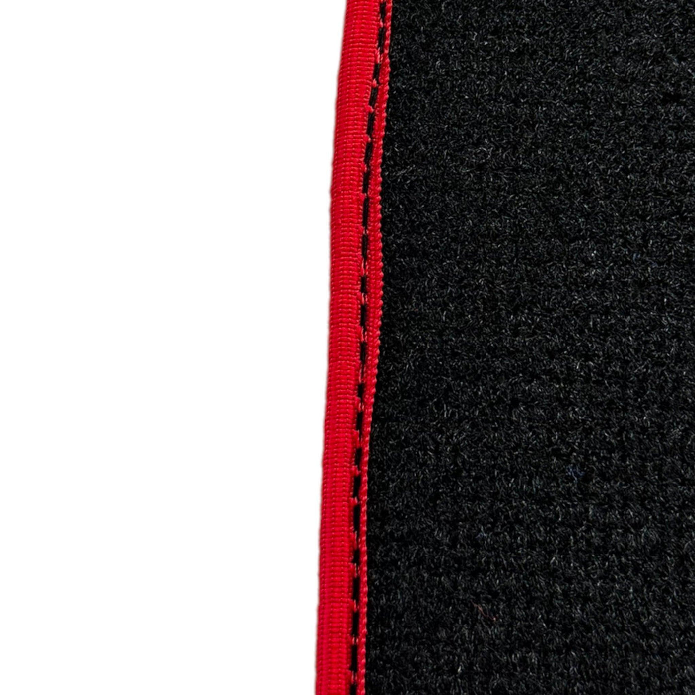 Black Floor Mats for Alfa Romeo 159 4-door Sedan (2006-2011) - AutoWin