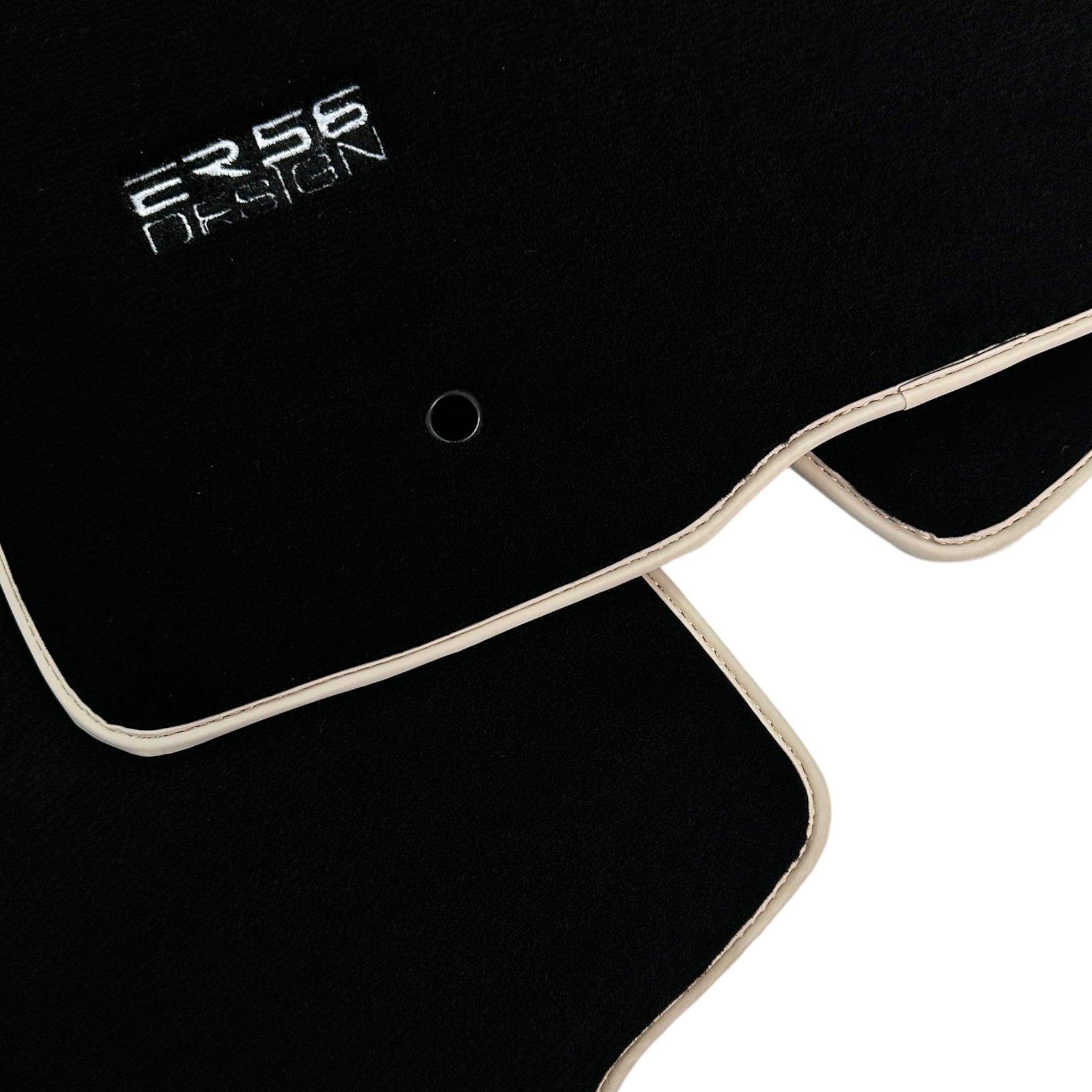 Black Floor Mats For Ford F150 (2009-2014) ER56 Design - AutoWin