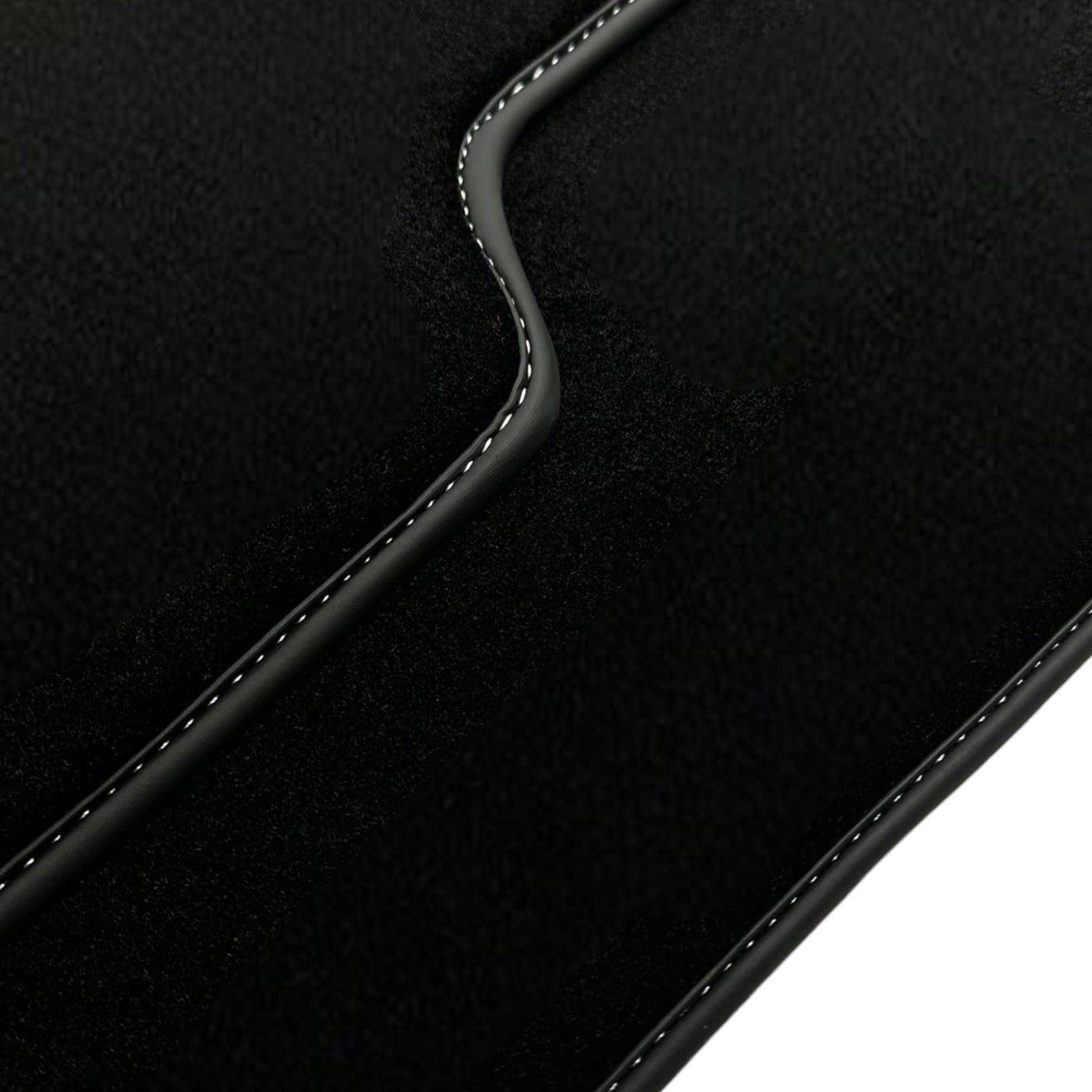 Black Floor Mats For Honda Accord (1993-1998) - AutoWin