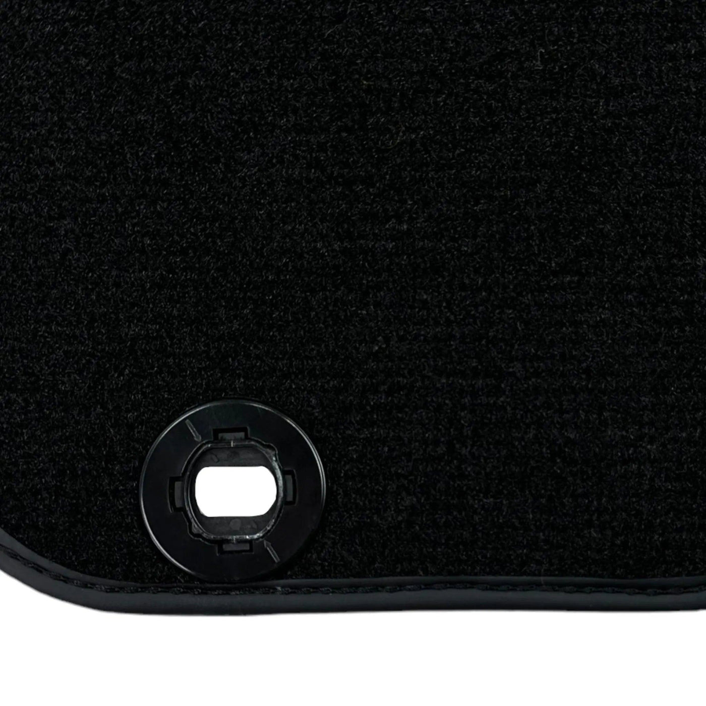 Black Floor Mats for Infiniti FX (2002-2008) - AutoWin