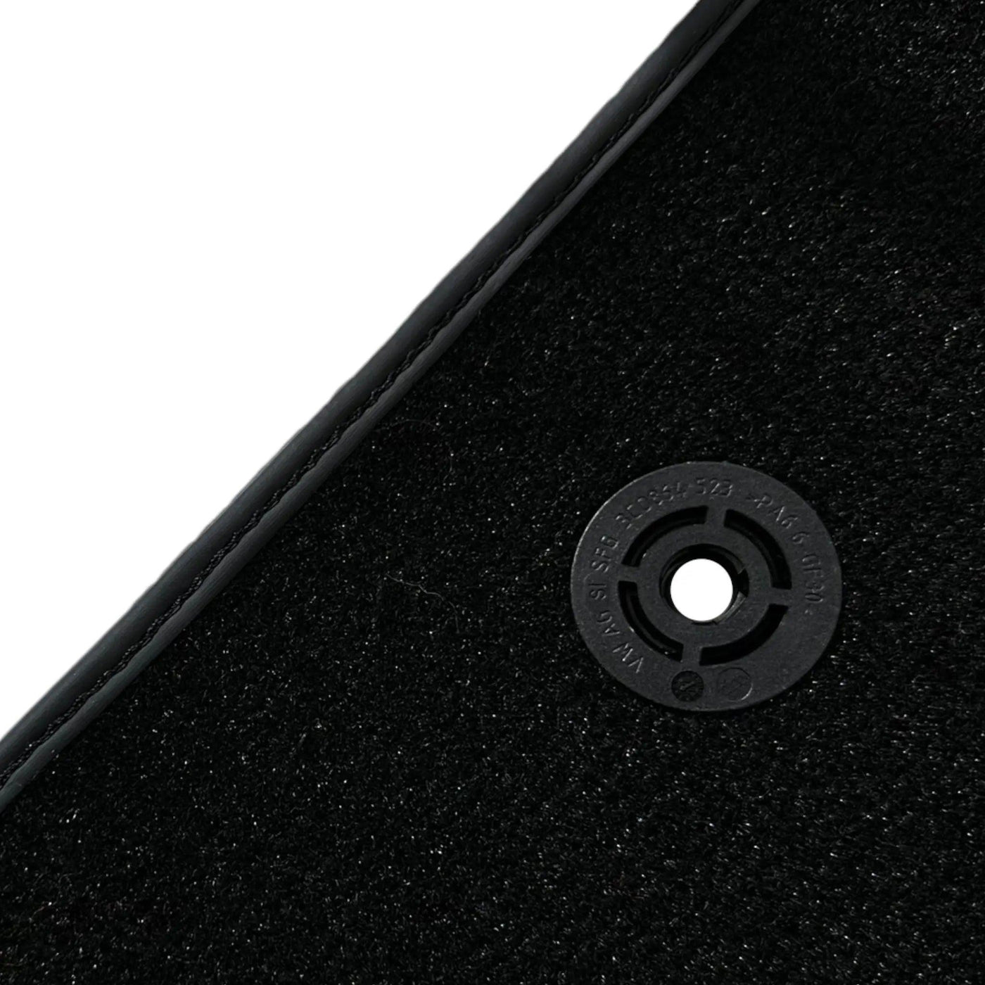 Black Floor Mats for Infiniti FX (2008-2013) - AutoWin