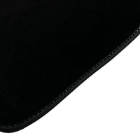 Black Floor Mats for Kia Sorento (2006-2009) - AutoWin