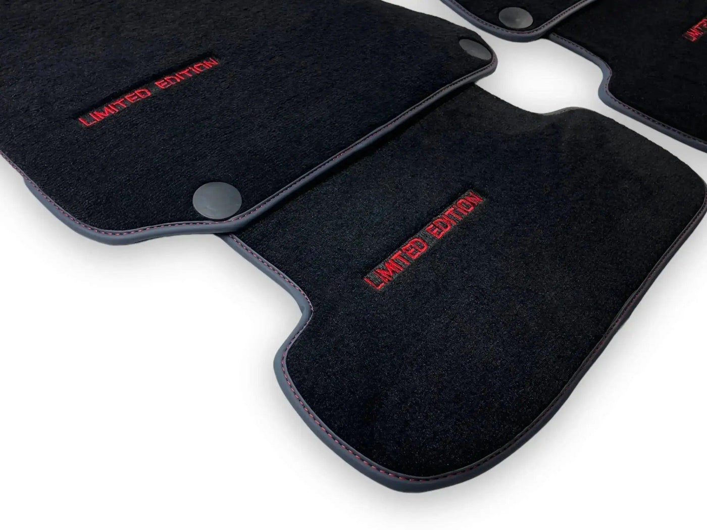 Black Floor Mats For Mercedes Benz S-Class W126 (1979-1991) | Limited Edition - AutoWin