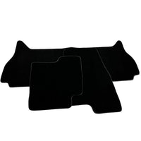 Black Floor Mats For Mitsubishi Pajero III (2000-2004) - AutoWin