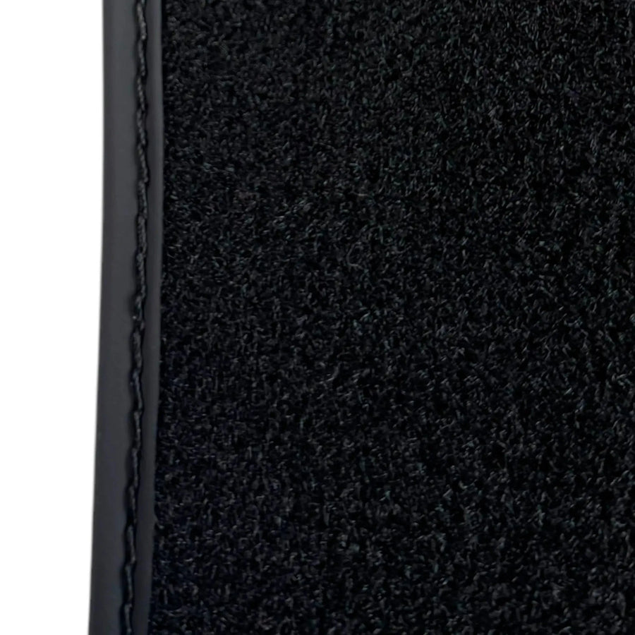 Black Floor Mats for Rolls Royce Cullinan (2018-2025) with White Leather