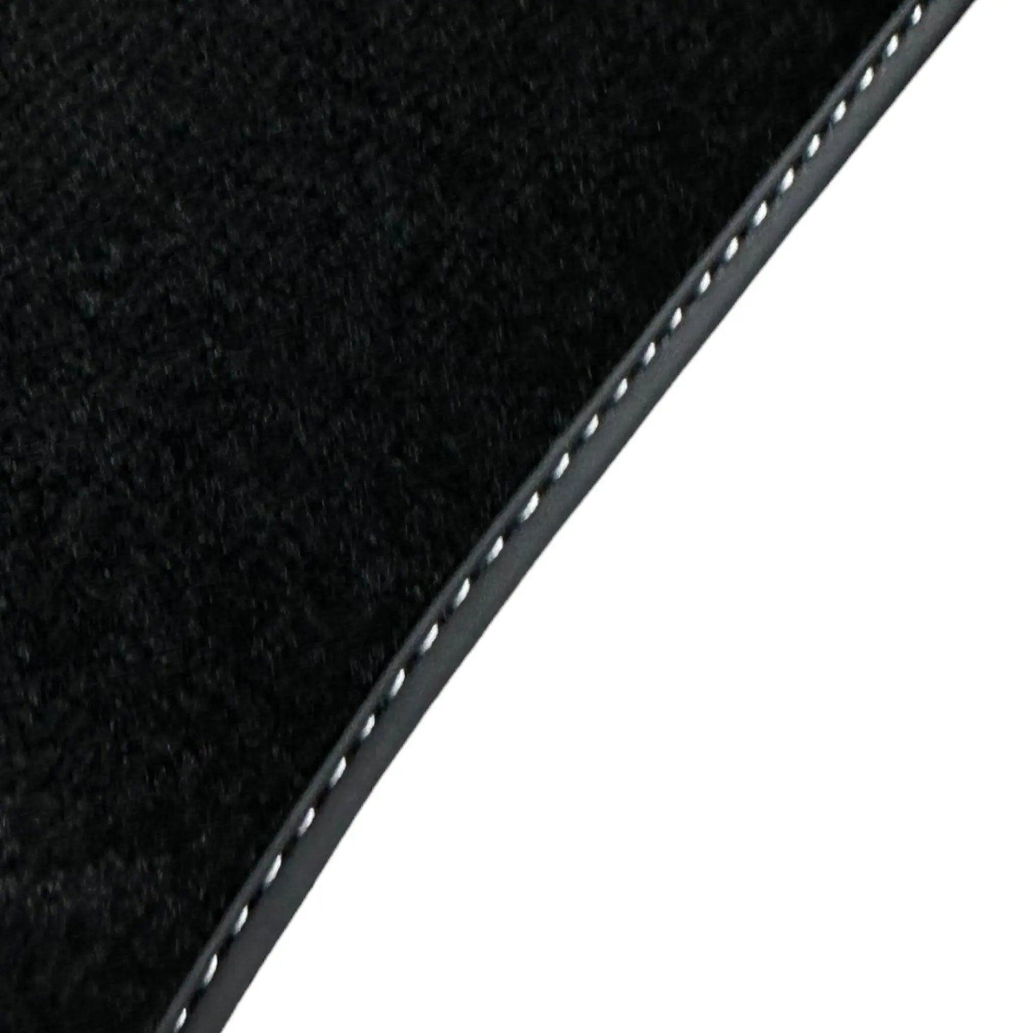 Black Floor Mats for Toyota Camry (1997-2001) - AutoWin