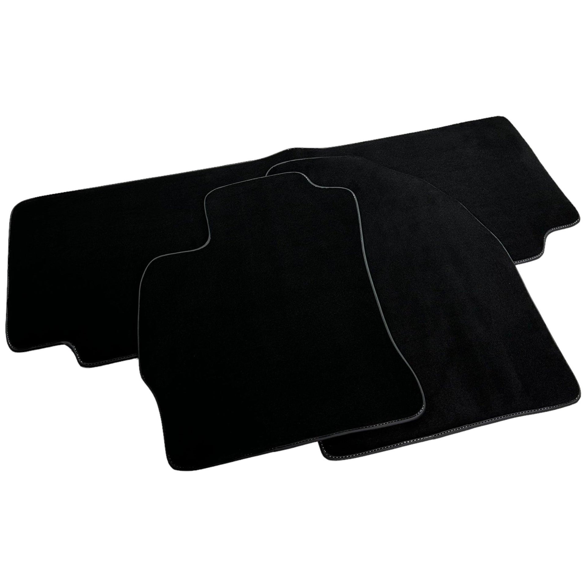 Black Floor Mats For Toyota Corolla E16 (2014-2019) - AutoWin