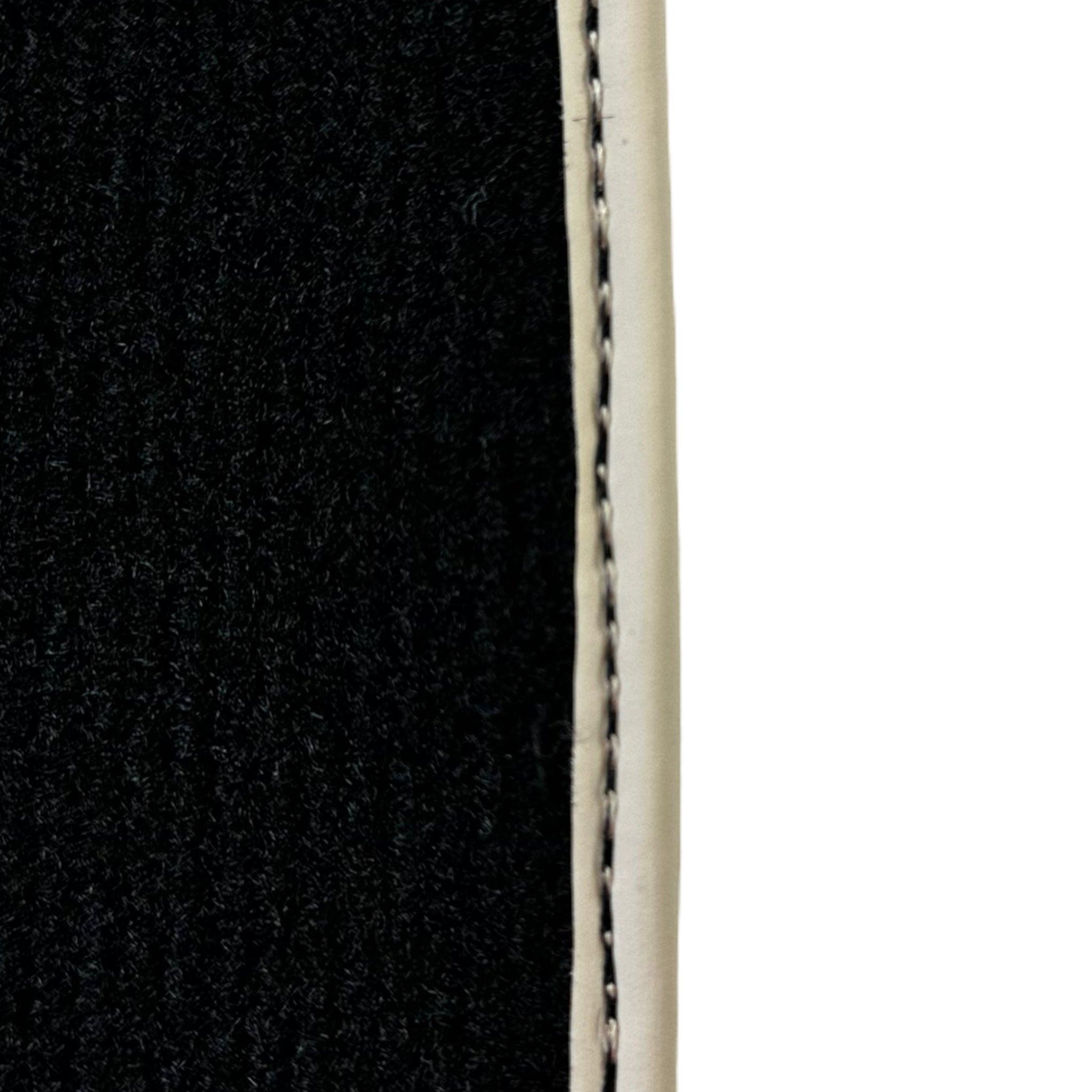 Black Floor Mats For Toyota Land Cruiser 200 (2008-2012) | Beige Trim - AutoWin