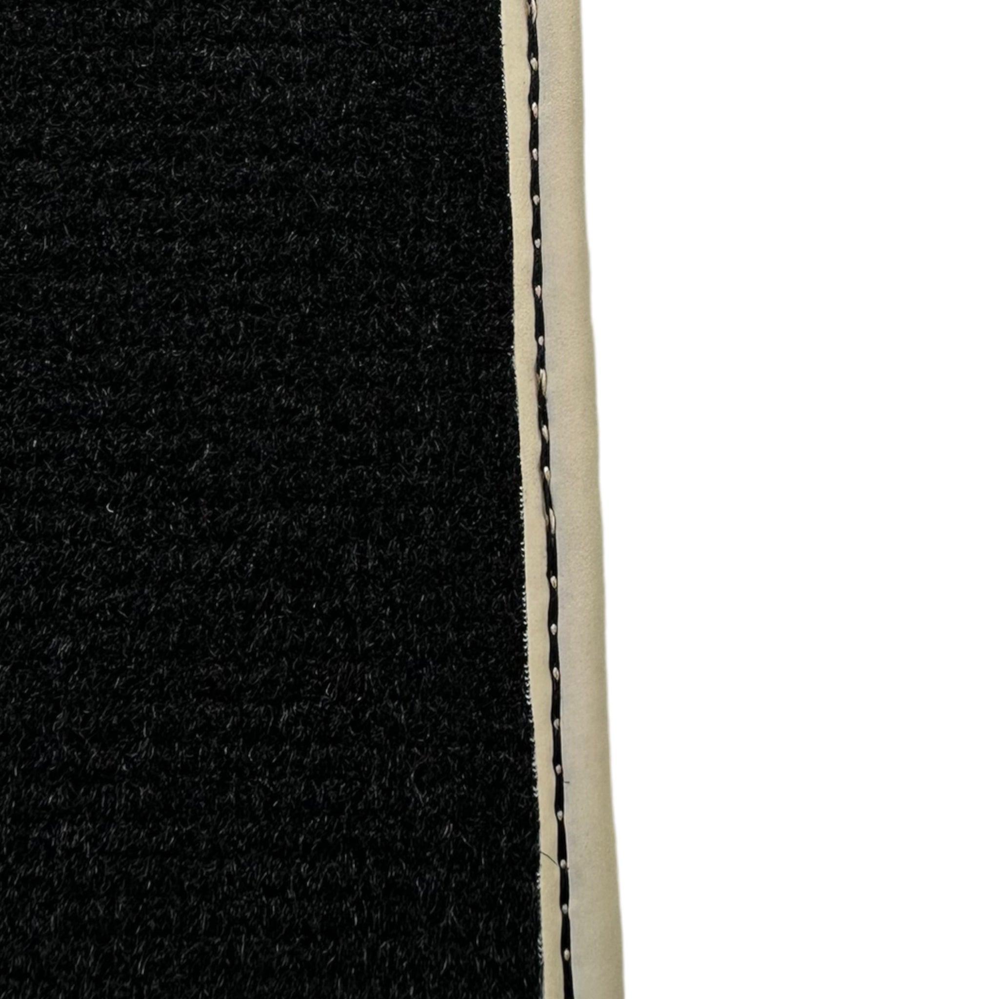 Black Floor Mats For Toyota RAV4 (2013-2018) ER56 Design - AutoWin