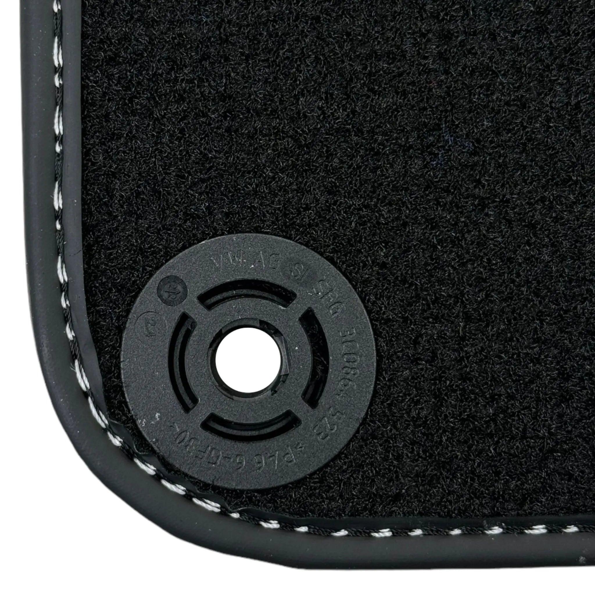 Black Floor Mats with Leather for Lamborghini Huracan (2014-2023) - Fighter Jet Edition - AutoWin