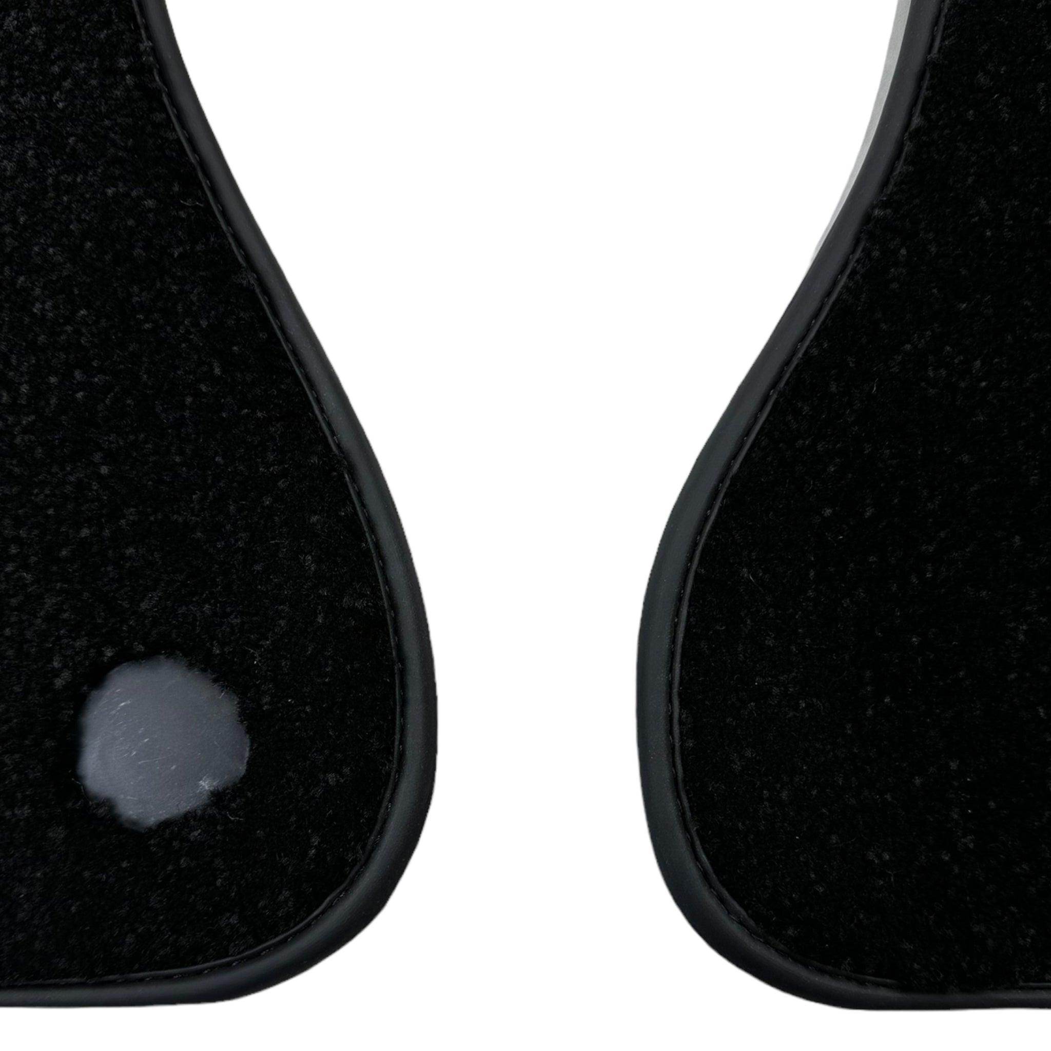Black Luxury Floor Mats For Mercedes Benz E-Class W213 Sedan (2016-2020) Hybrid | ER56 Design - AutoWin