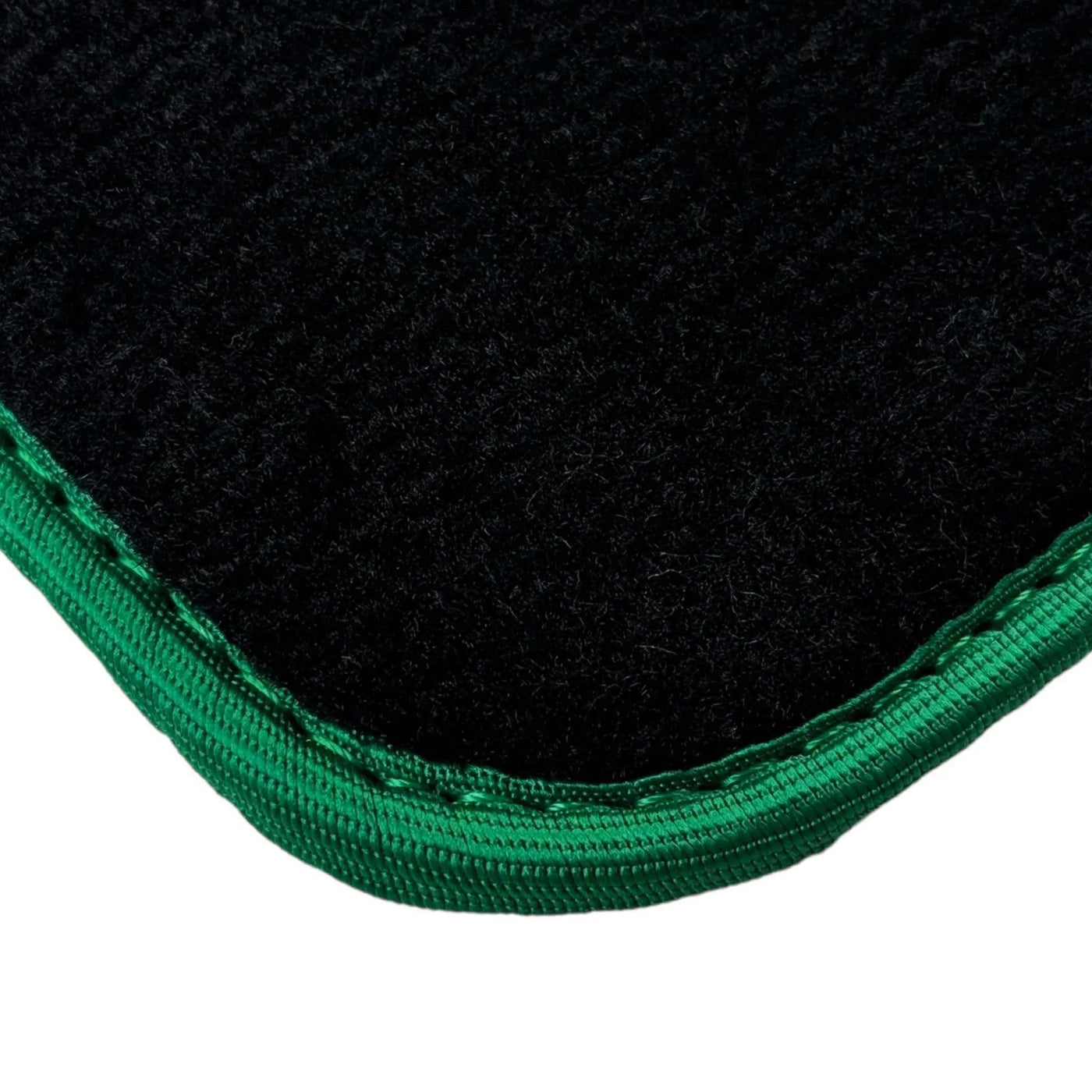 Black Mats For BMW G60 (2023-2026) Sedan | Green Trim - AutoWin